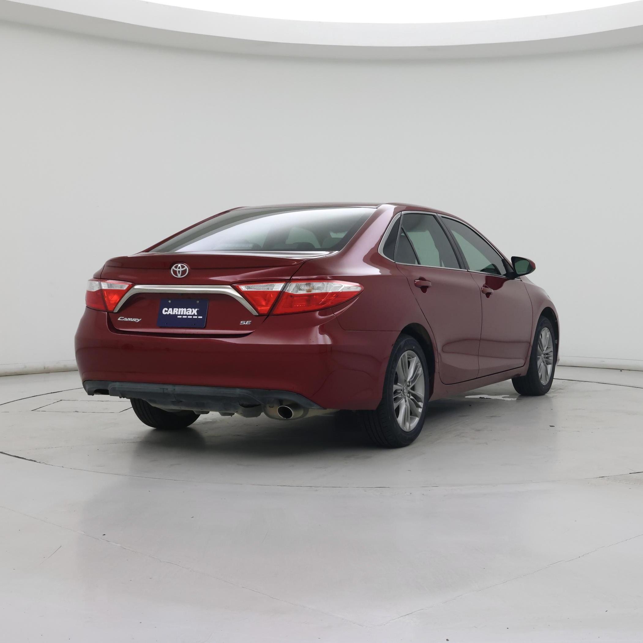 Thumbnail: 2017 Toyota Camry - 8