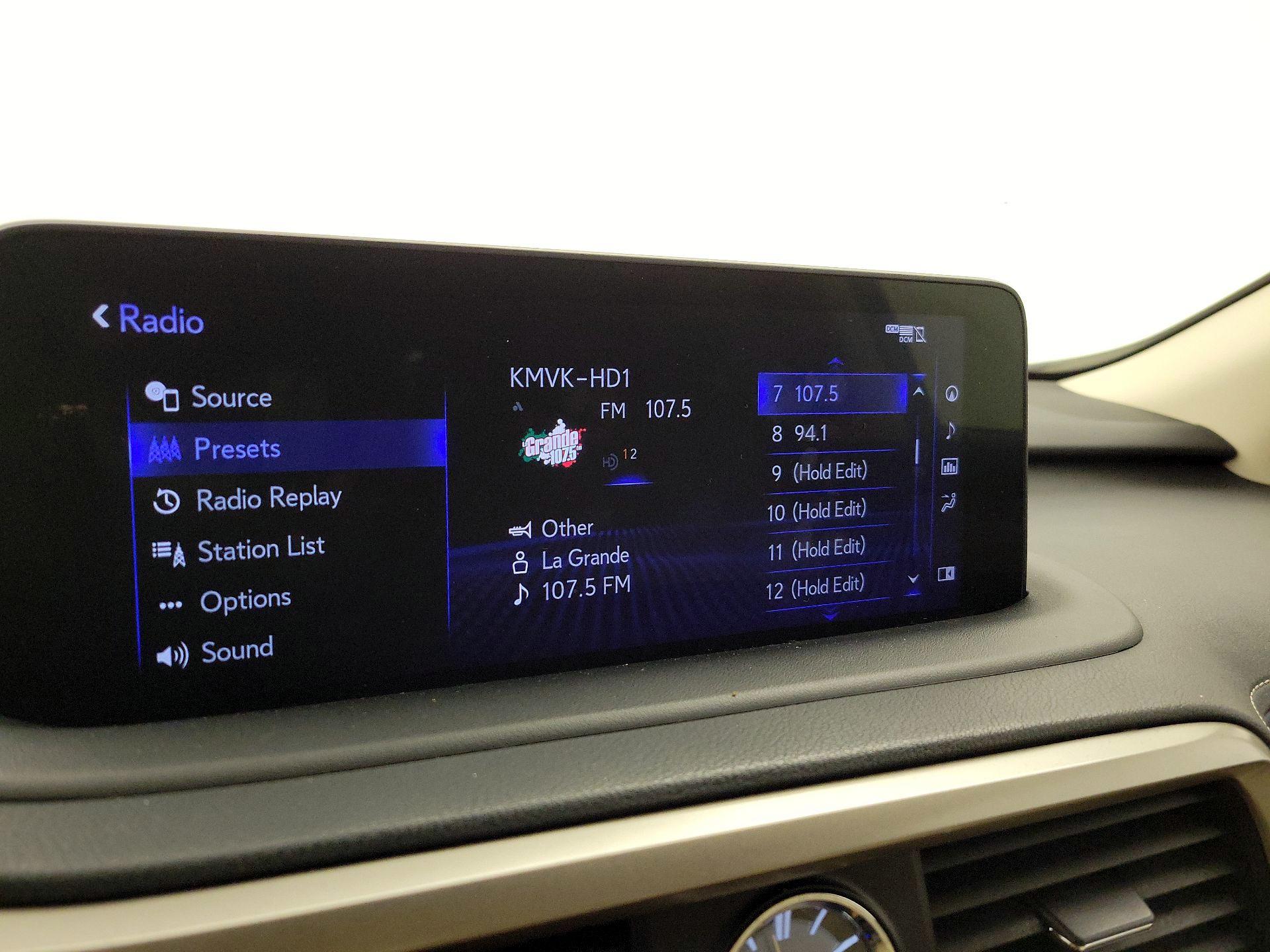 Thumbnail: 2022 Lexus RX - 15