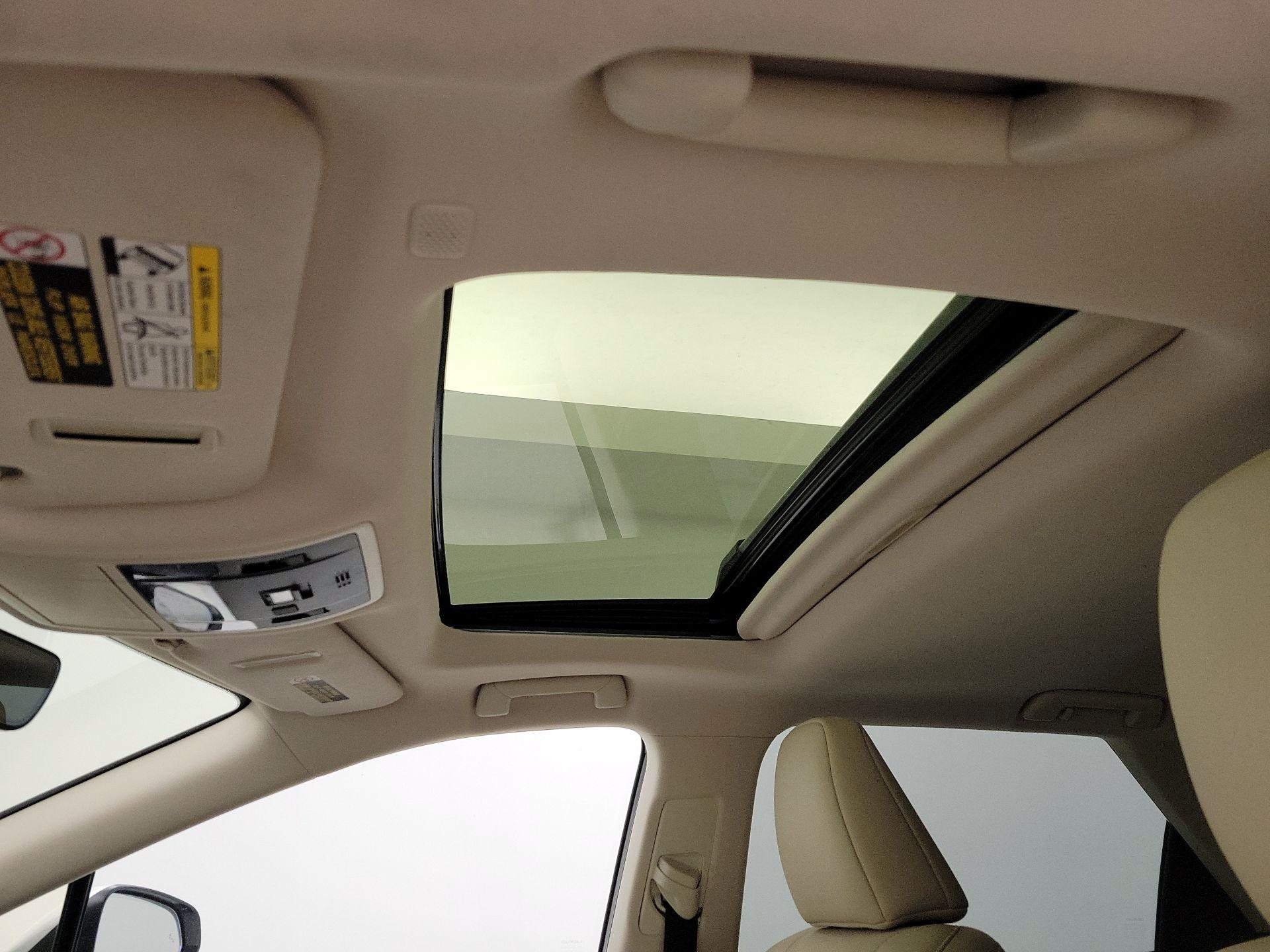 Thumbnail: 2022 Lexus RX - 19