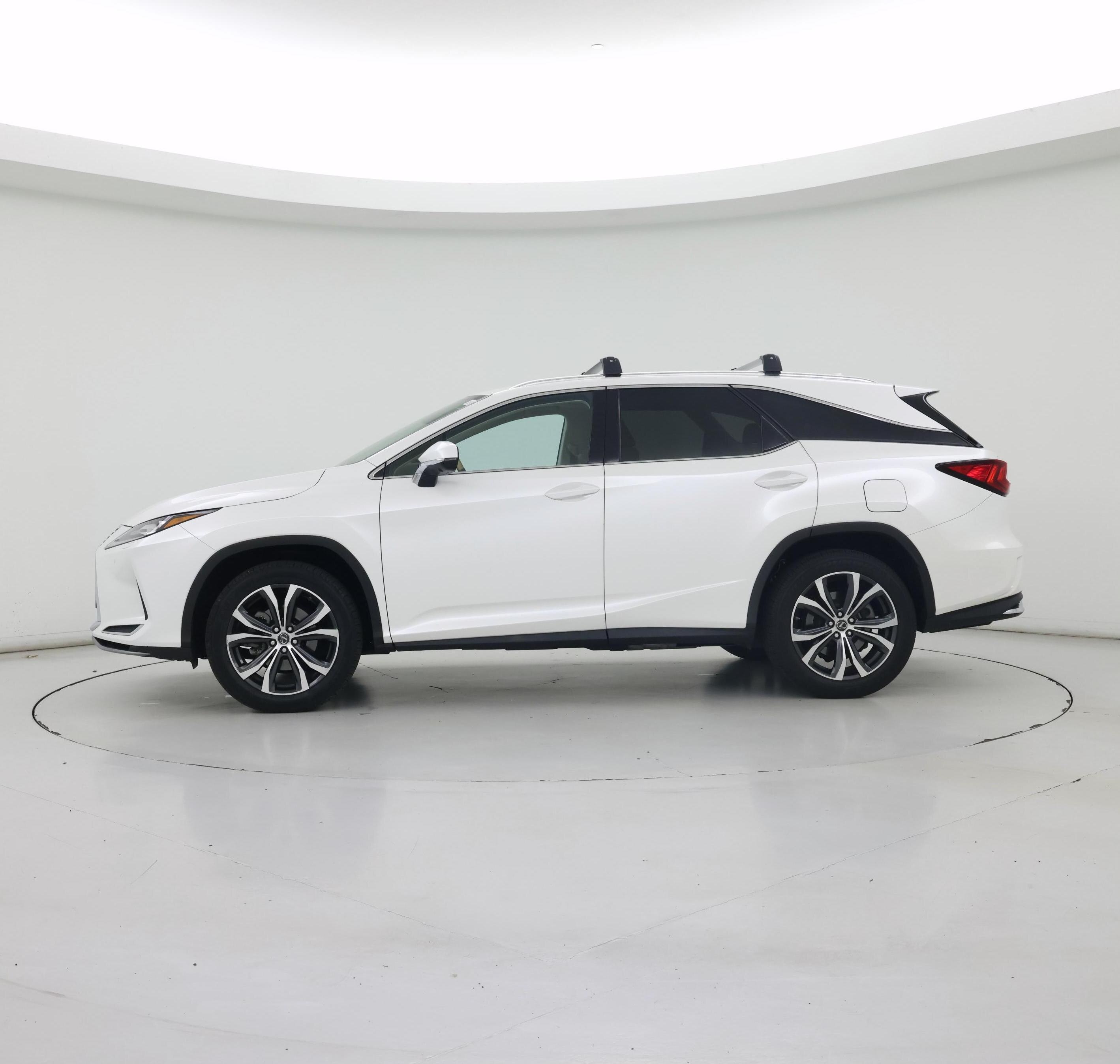 Thumbnail: 2022 Lexus RX - 3