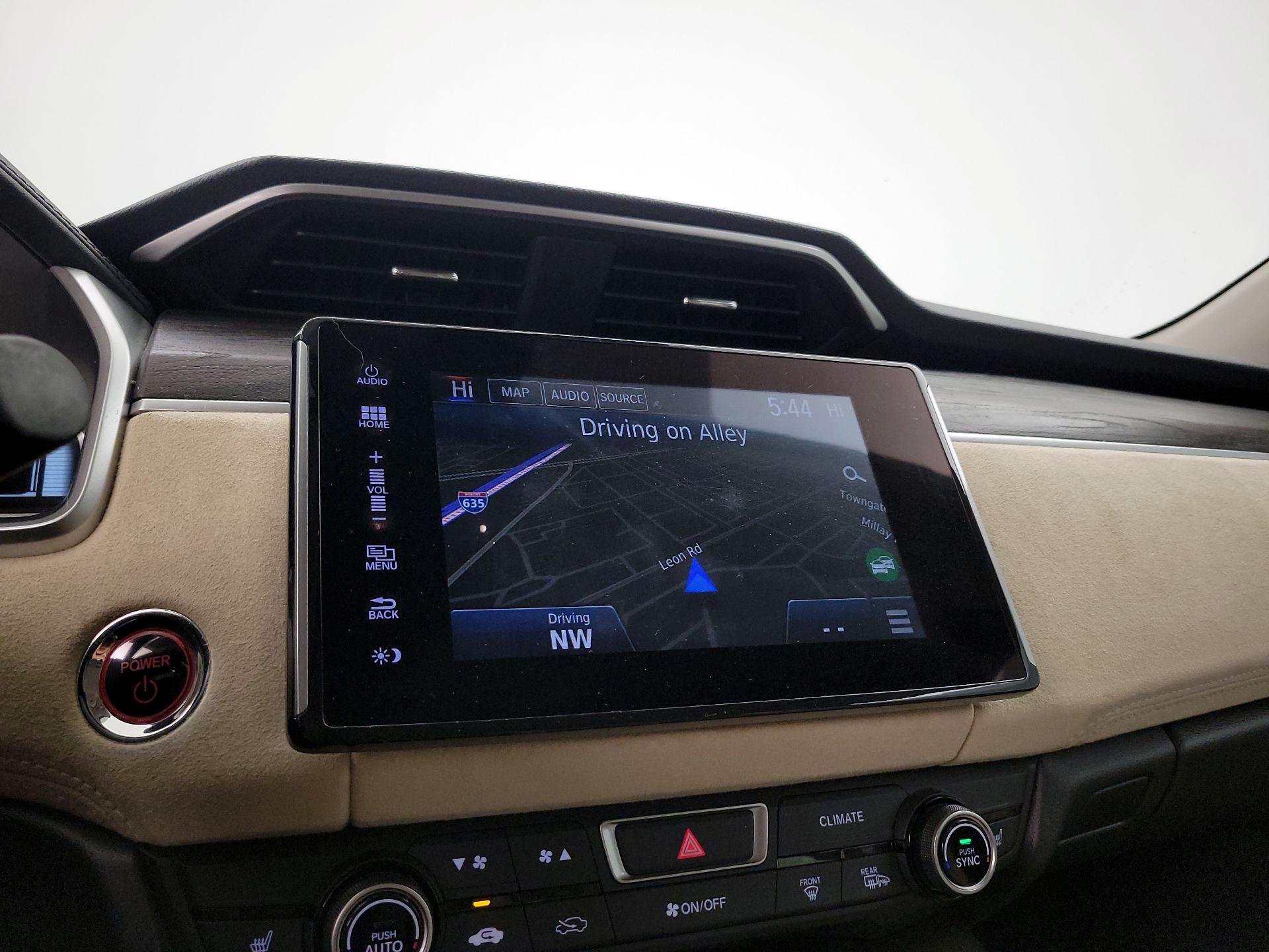 Thumbnail: 2018 Honda Clarity - 14