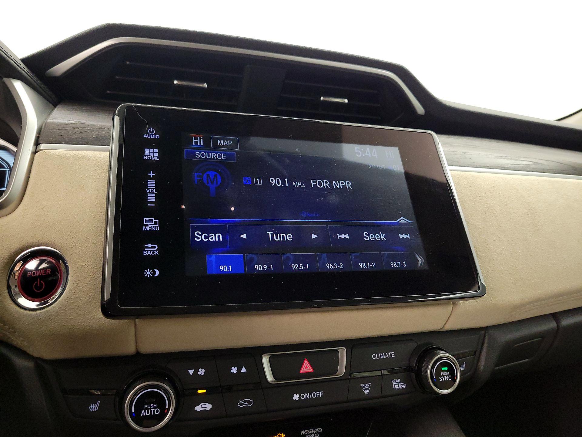 Thumbnail: 2018 Honda Clarity - 16