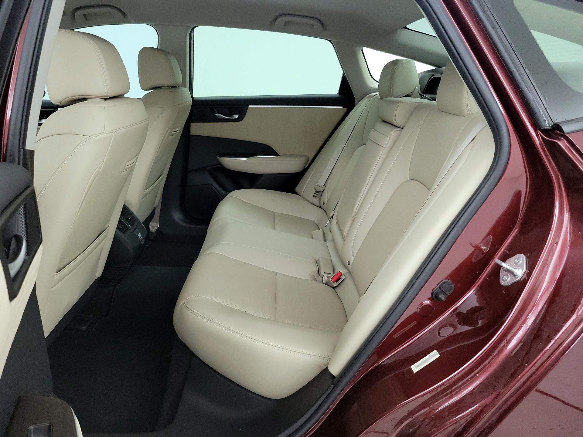 Thumbnail: 2018 Honda Clarity - 19