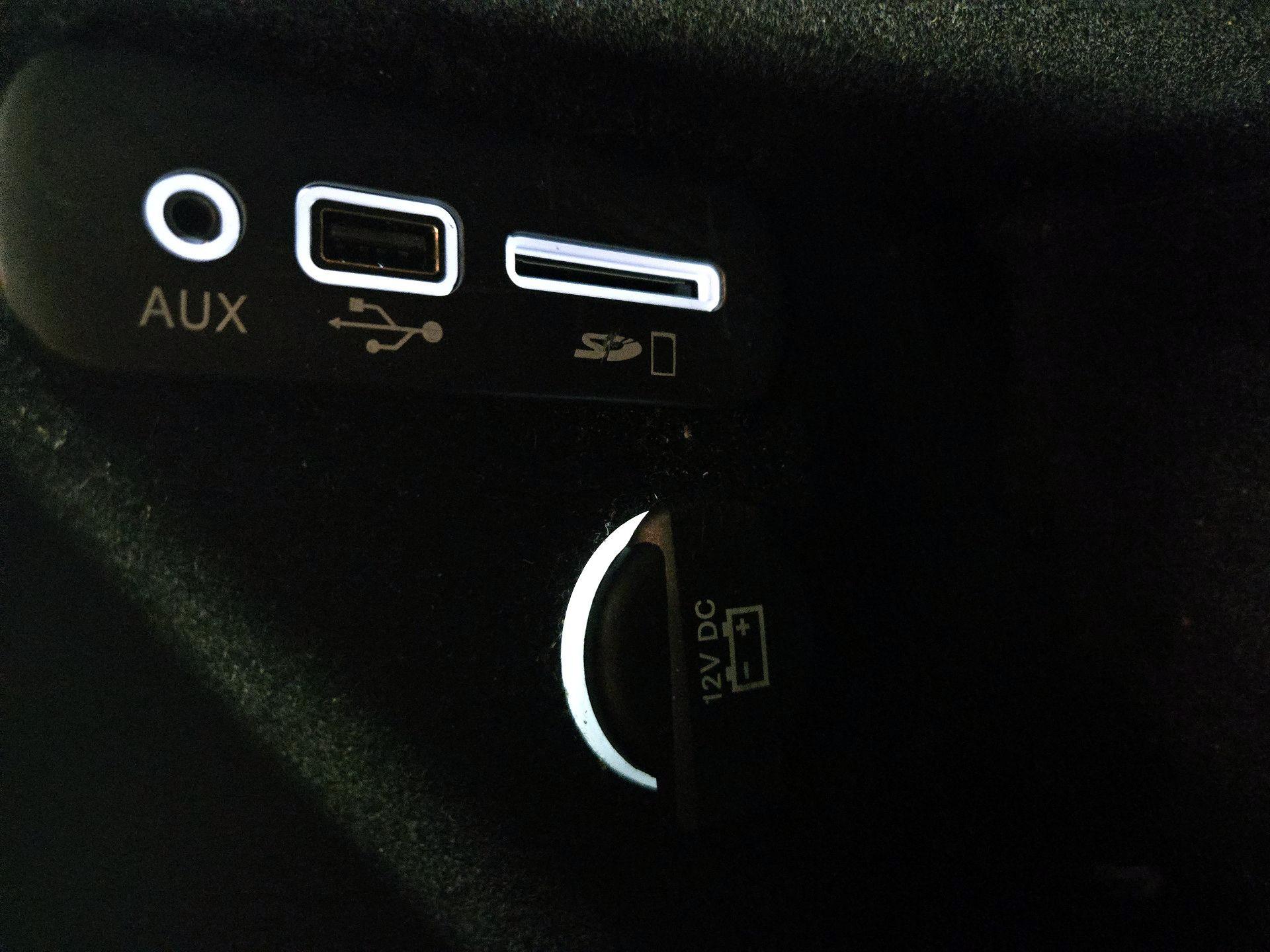 Thumbnail: 2016 Dodge Challenger - 19