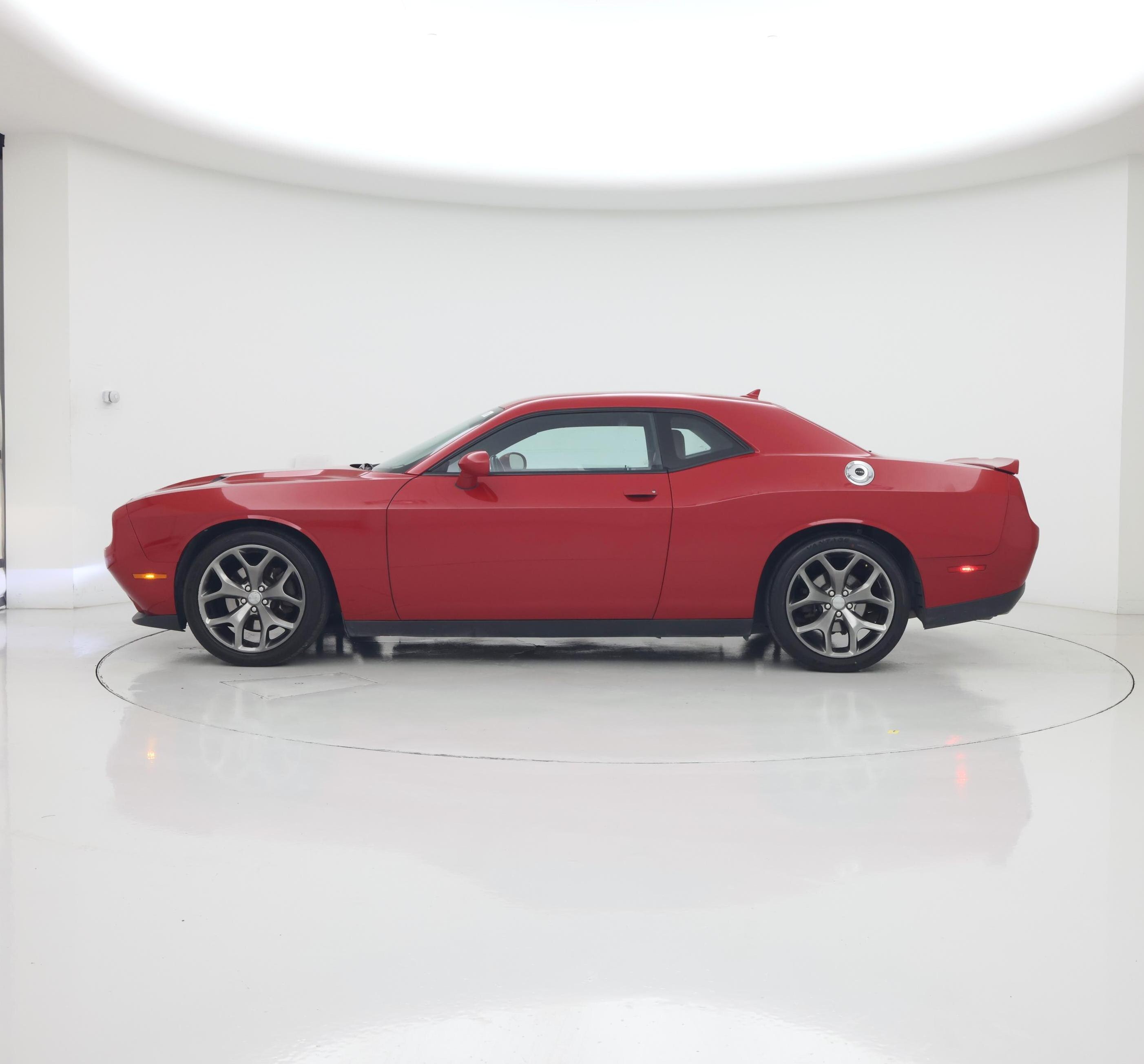 Thumbnail: 2016 Dodge Challenger - 3