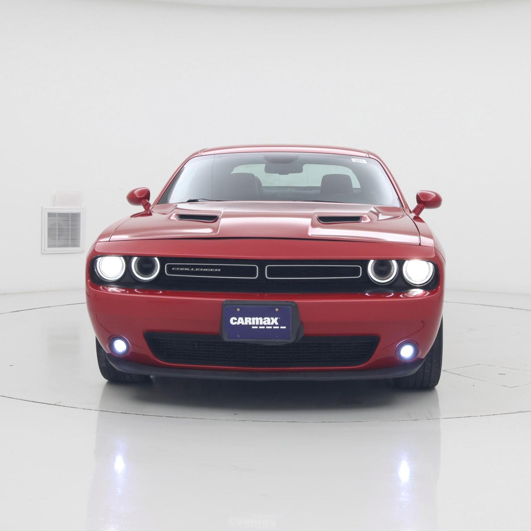 Thumbnail: 2016 Dodge Challenger - 5