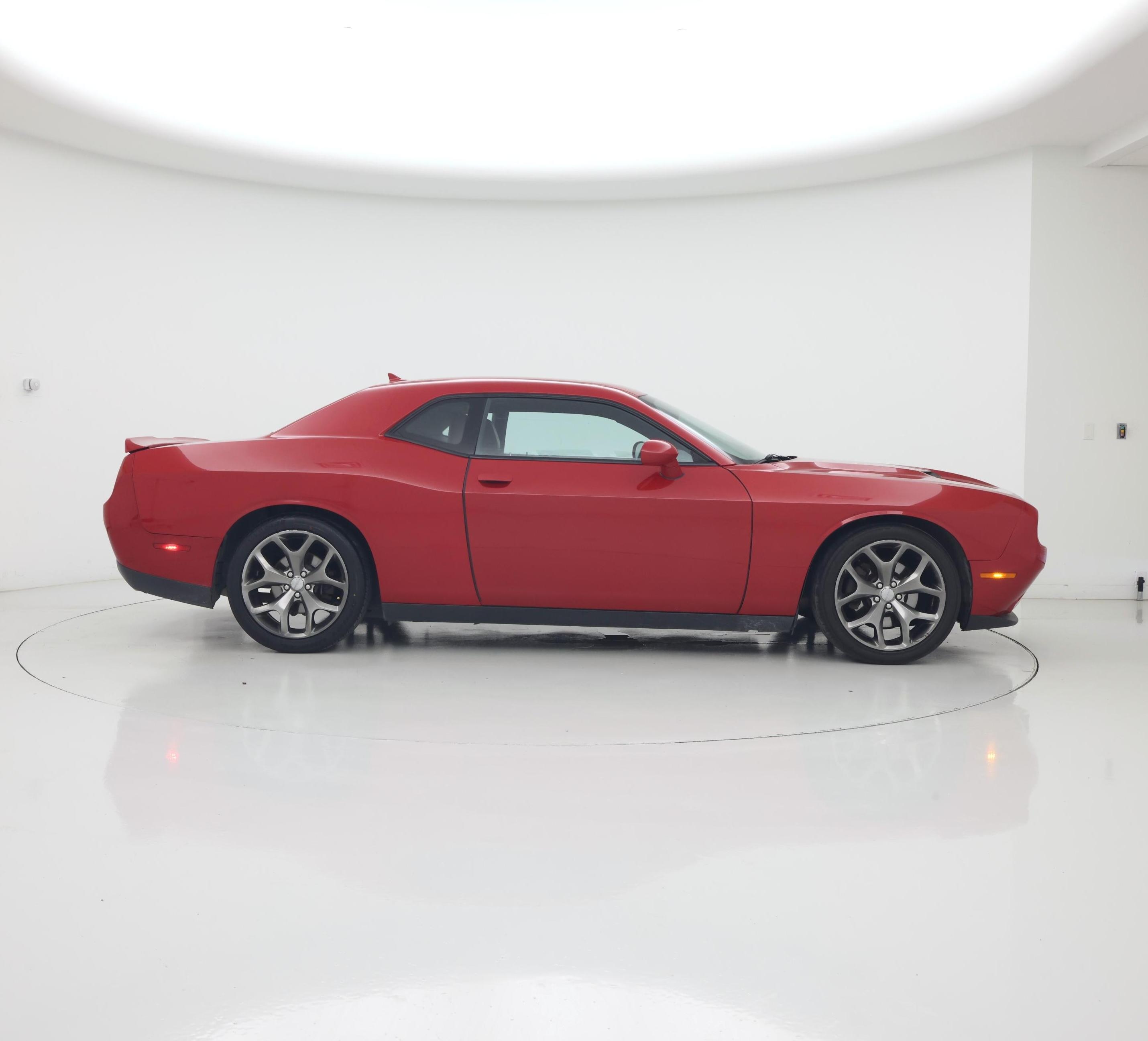 Thumbnail: 2016 Dodge Challenger - 7