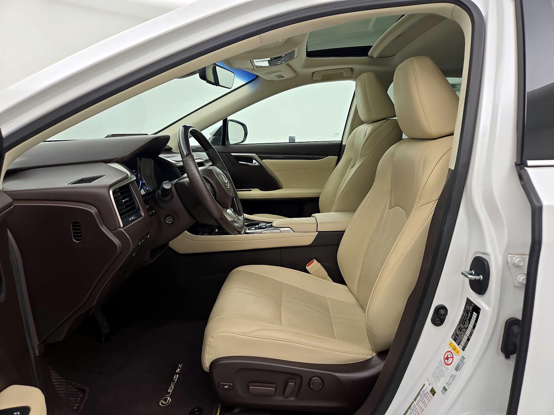 Thumbnail: 2017 Lexus RX - 11