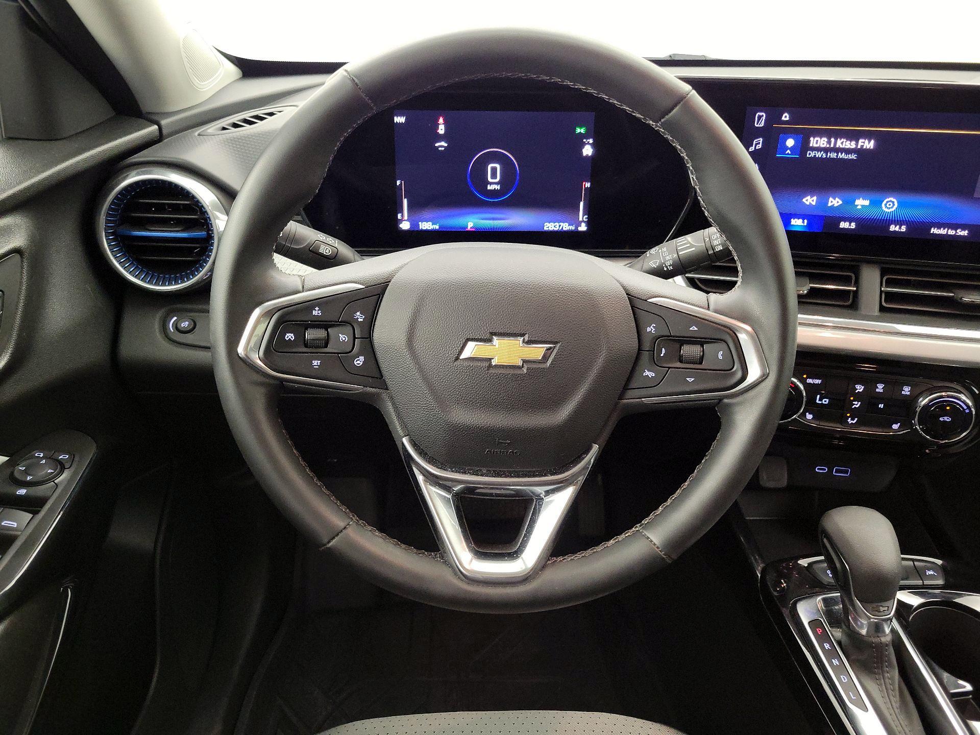 Thumbnail: 2024 Chevrolet Trax - 10