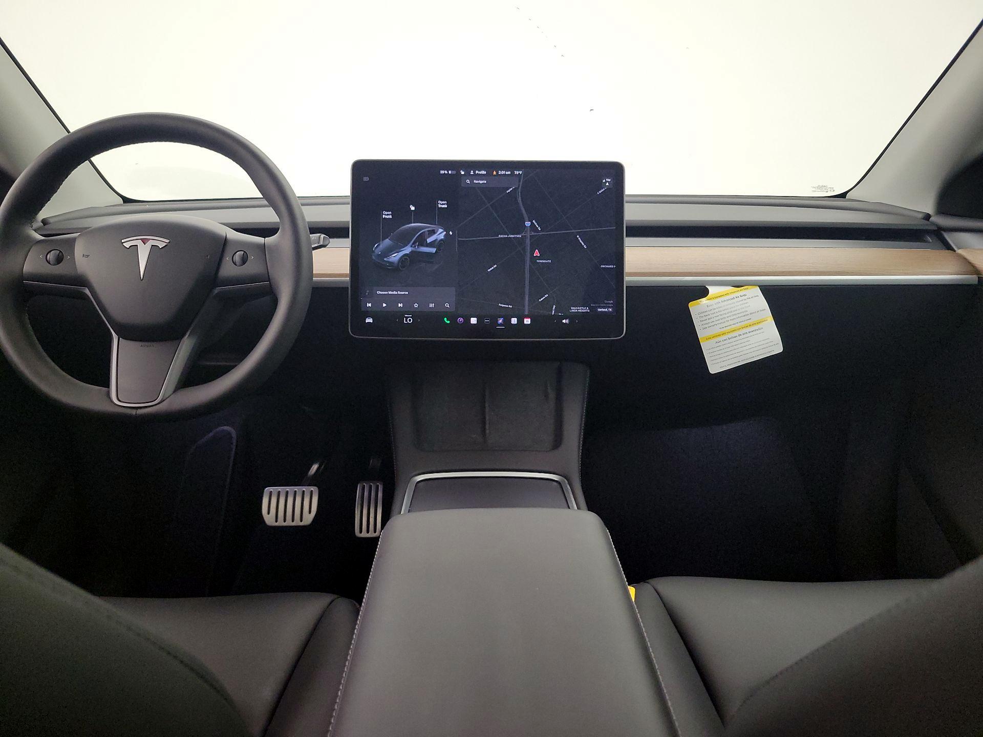 Thumbnail: 2025 Tesla Model Y - 9