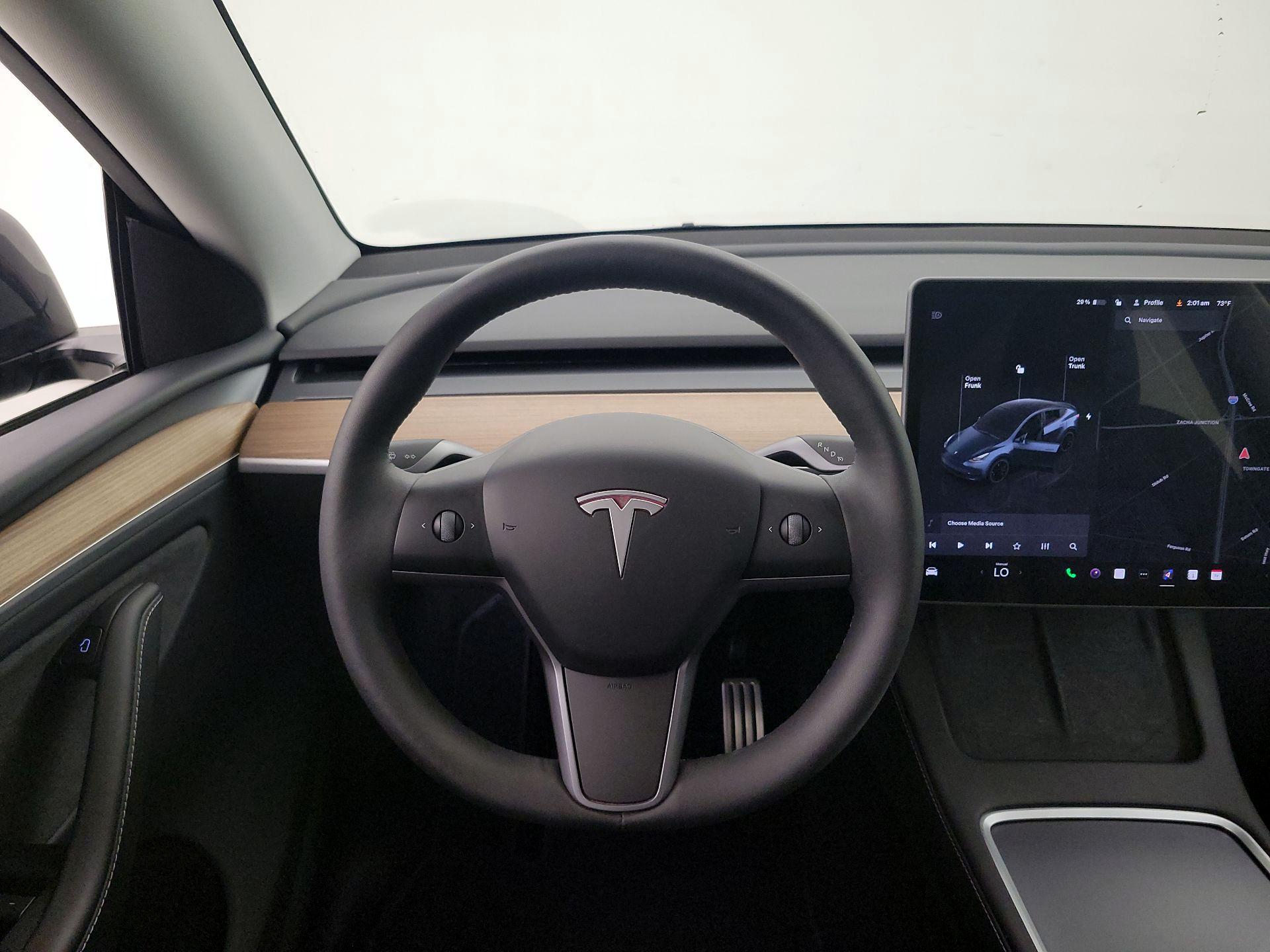 Thumbnail: 2025 Tesla Model Y - 10