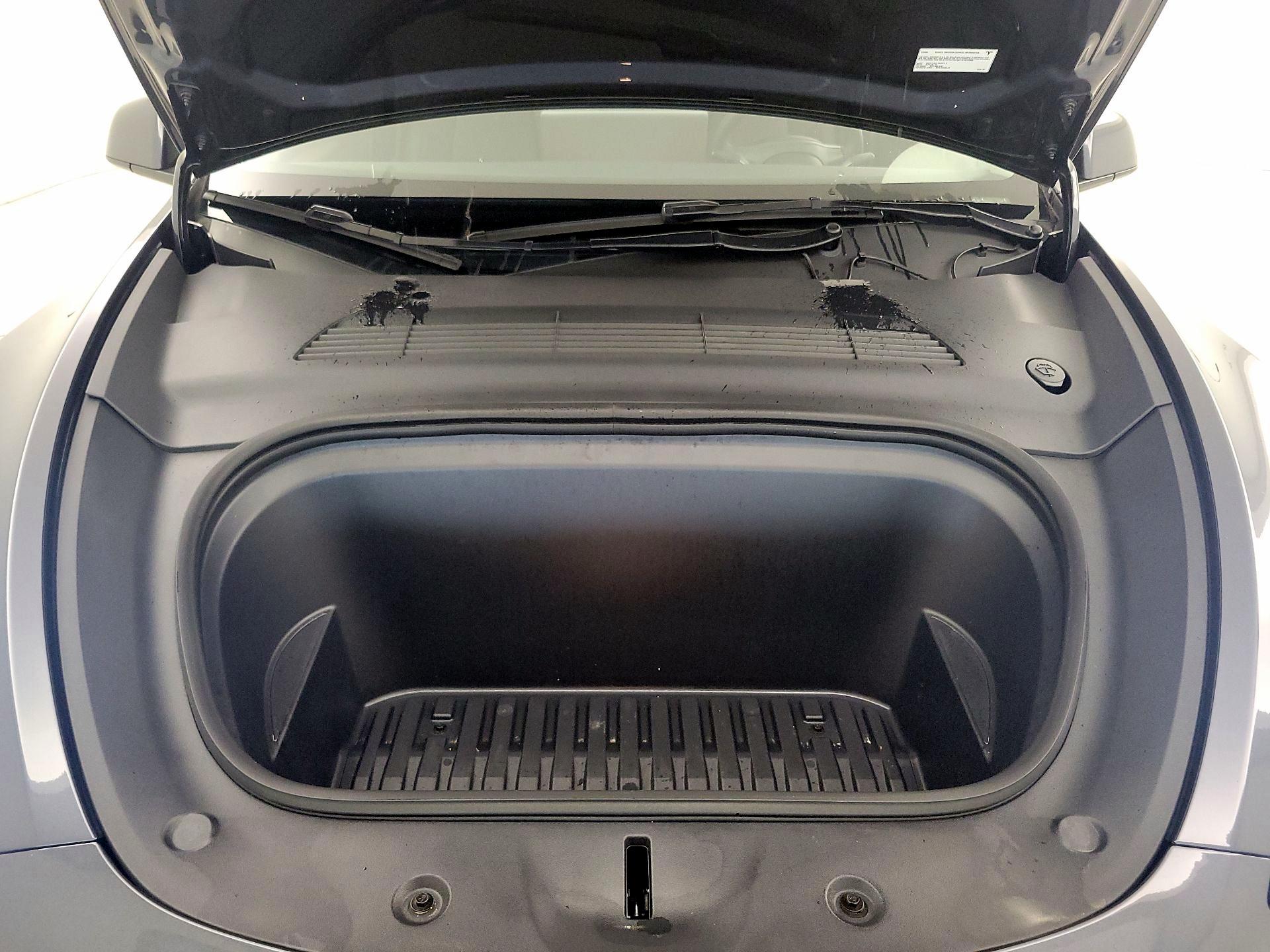 Thumbnail: 2025 Tesla Model Y - 20