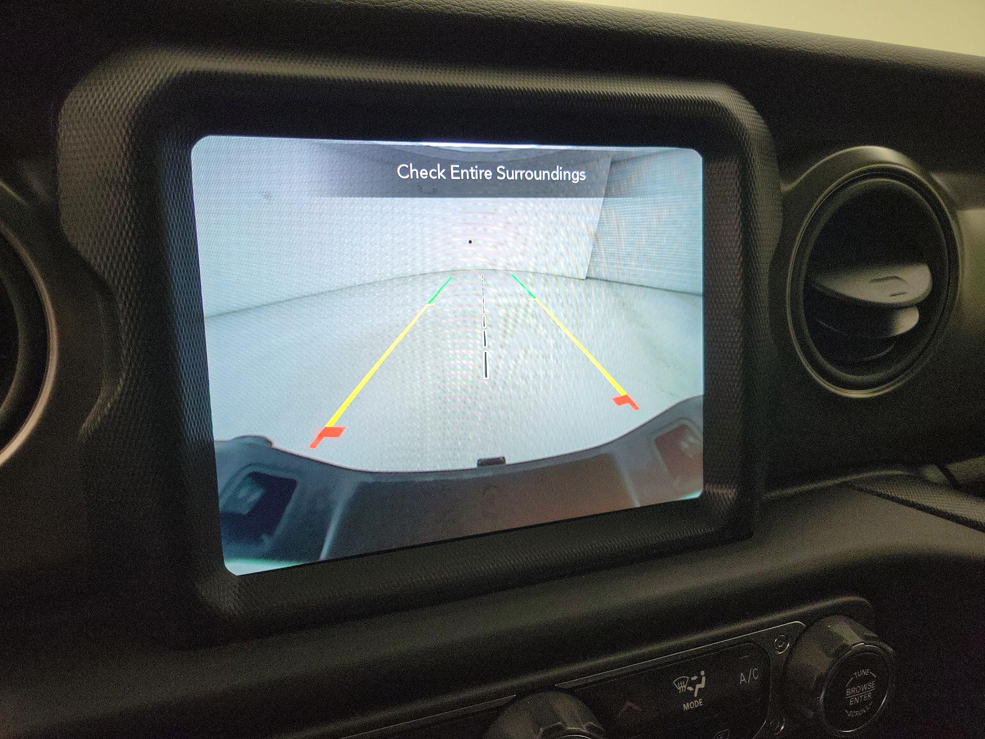 Thumbnail: 2023 Jeep Gladiator - 14