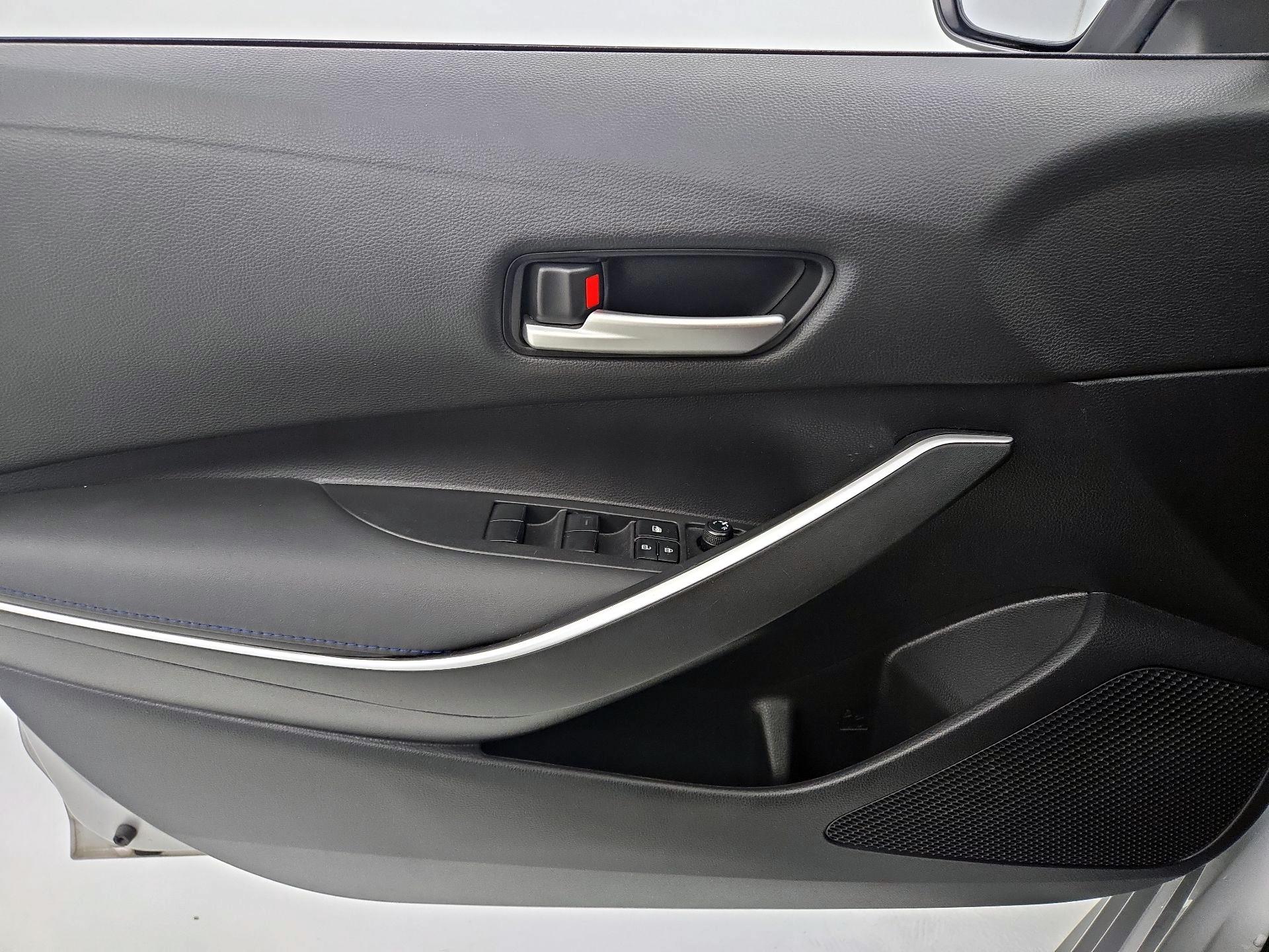 Thumbnail: 2022 Toyota Corolla - 12