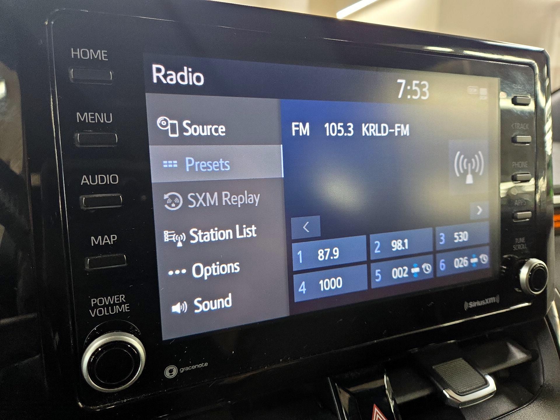 Thumbnail: 2022 Toyota Corolla - 14