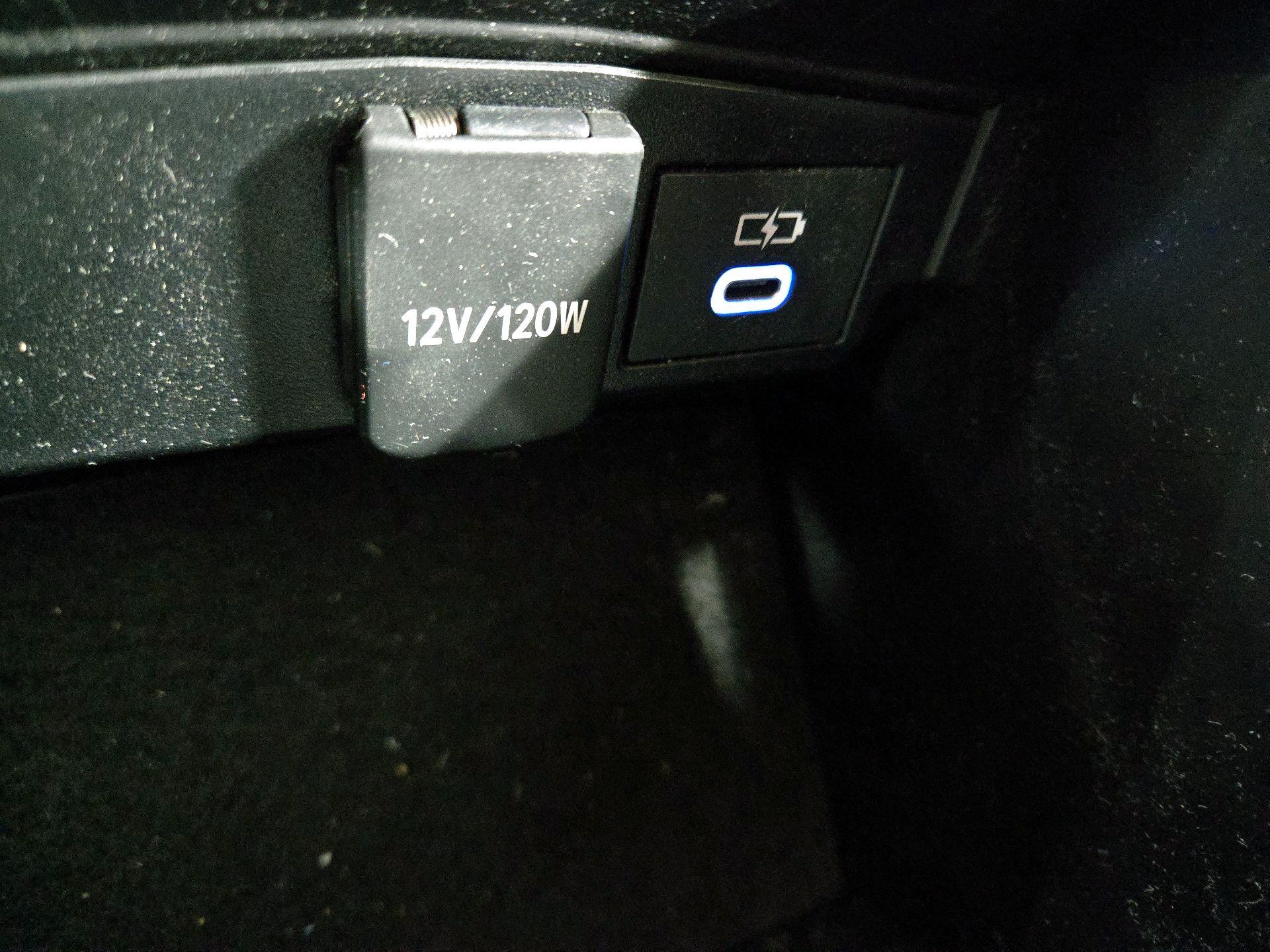 Thumbnail: 2022 Toyota Corolla - 17