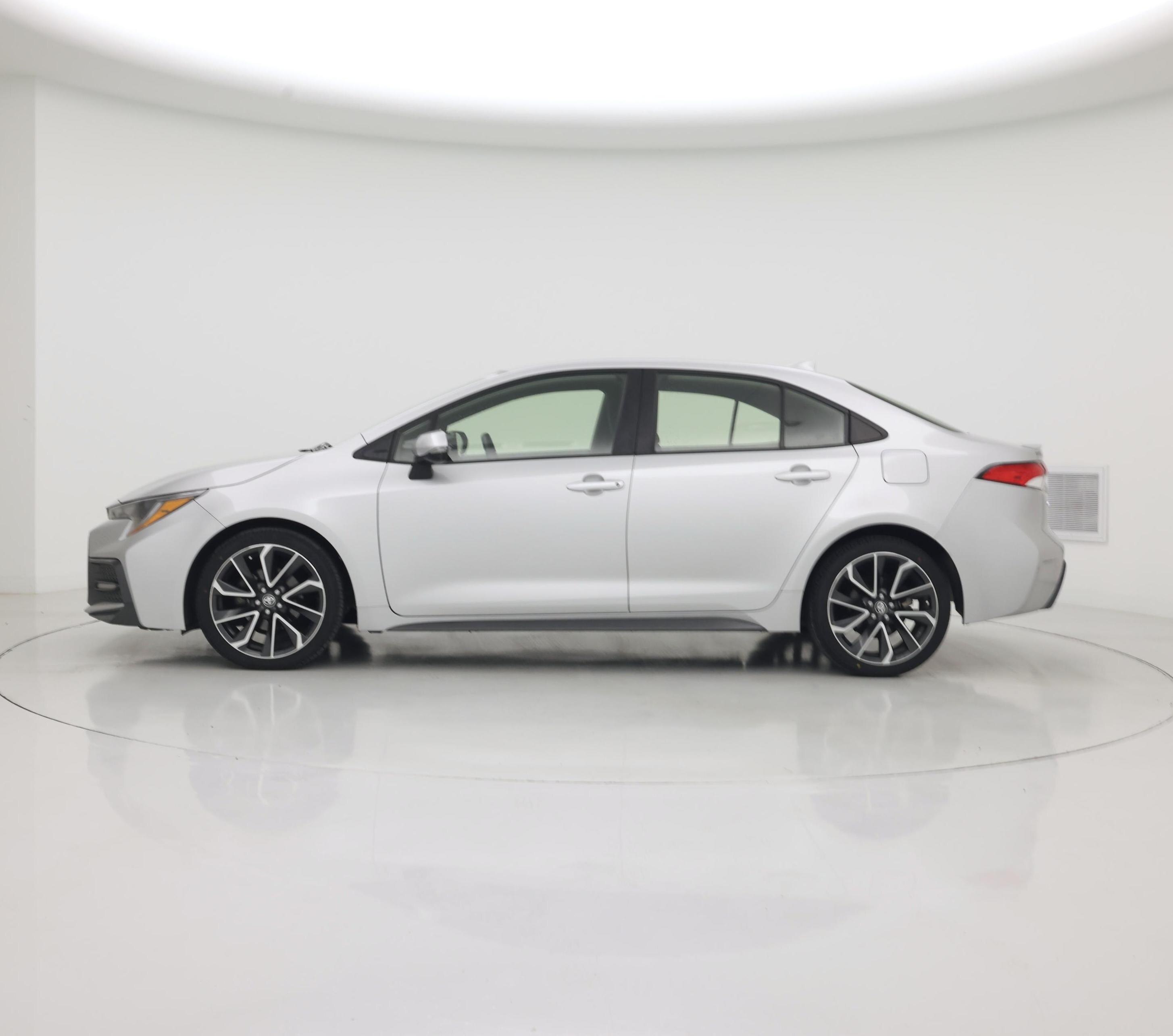 Thumbnail: 2022 Toyota Corolla - 3