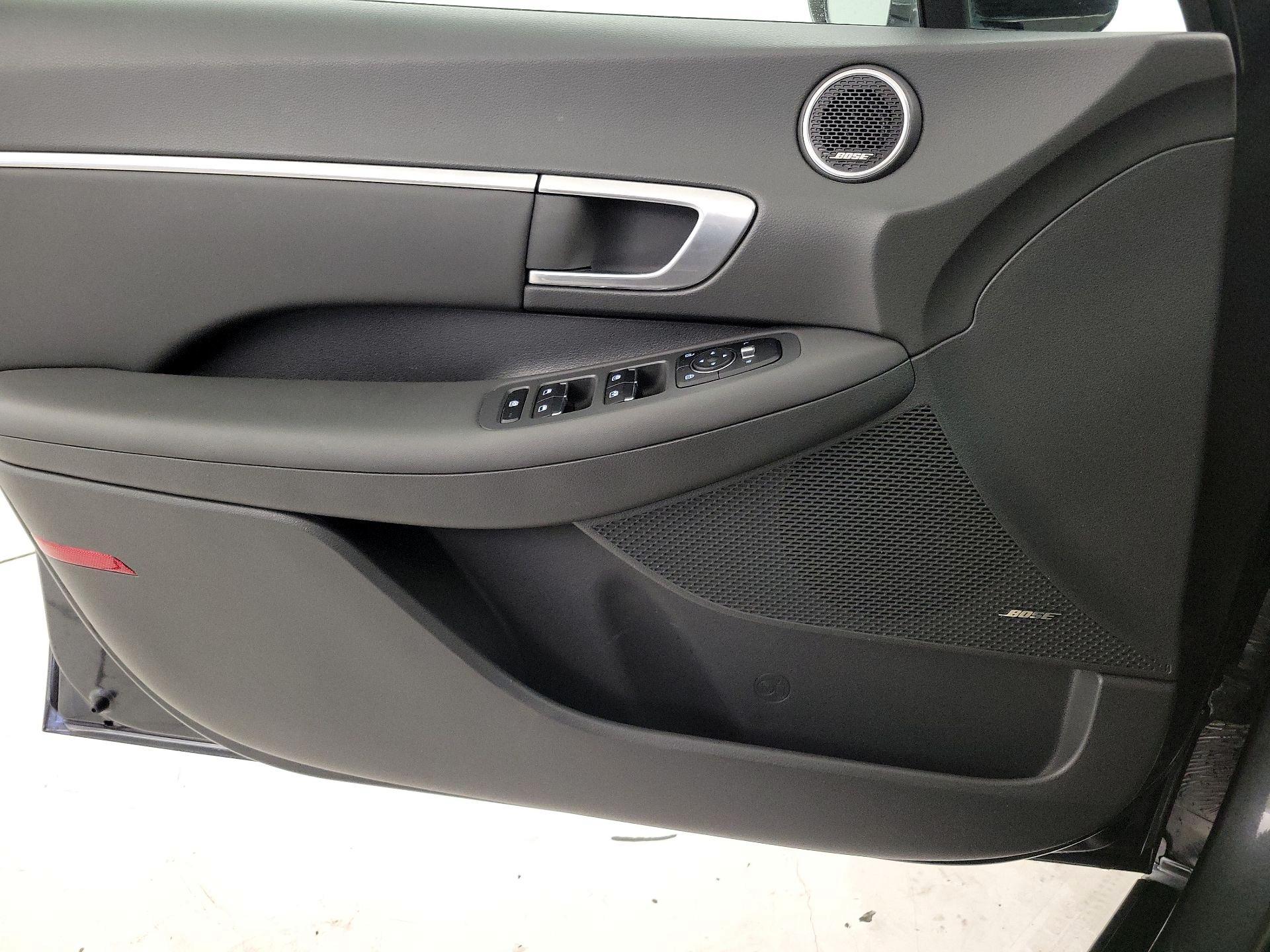 Thumbnail: 2022 Hyundai Sonata - 12