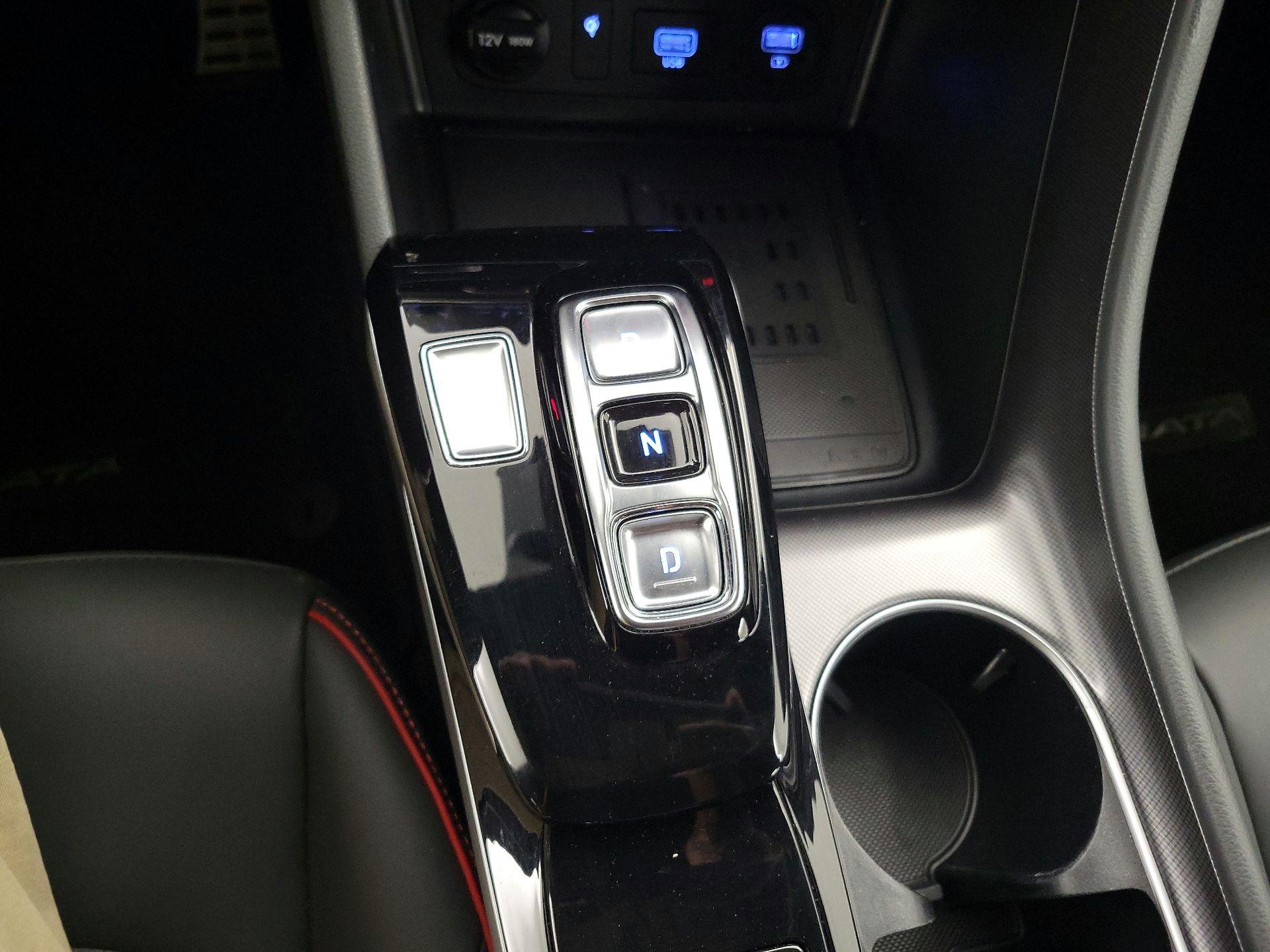 Thumbnail: 2022 Hyundai Sonata - 17