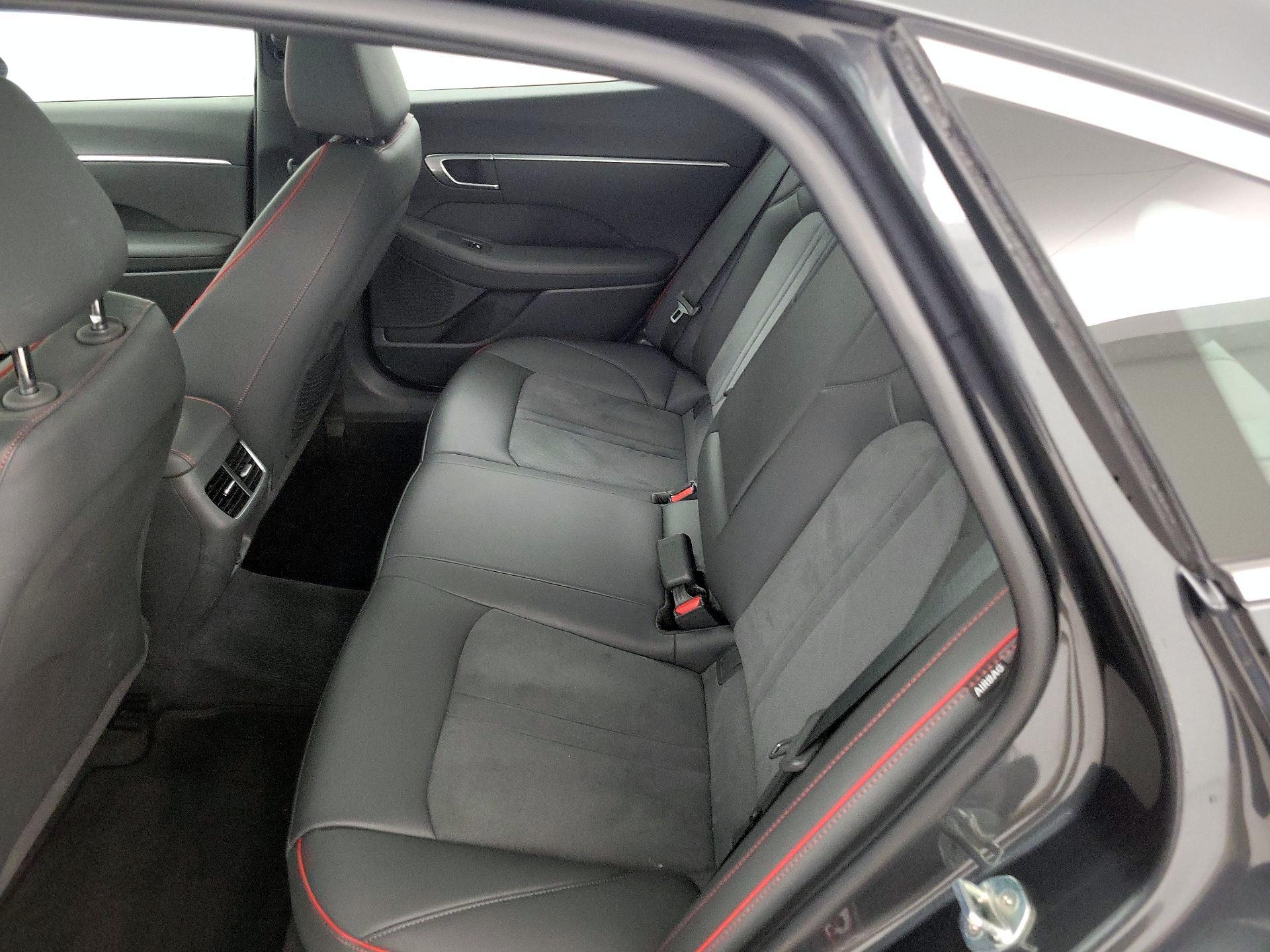 Thumbnail: 2022 Hyundai Sonata - 20