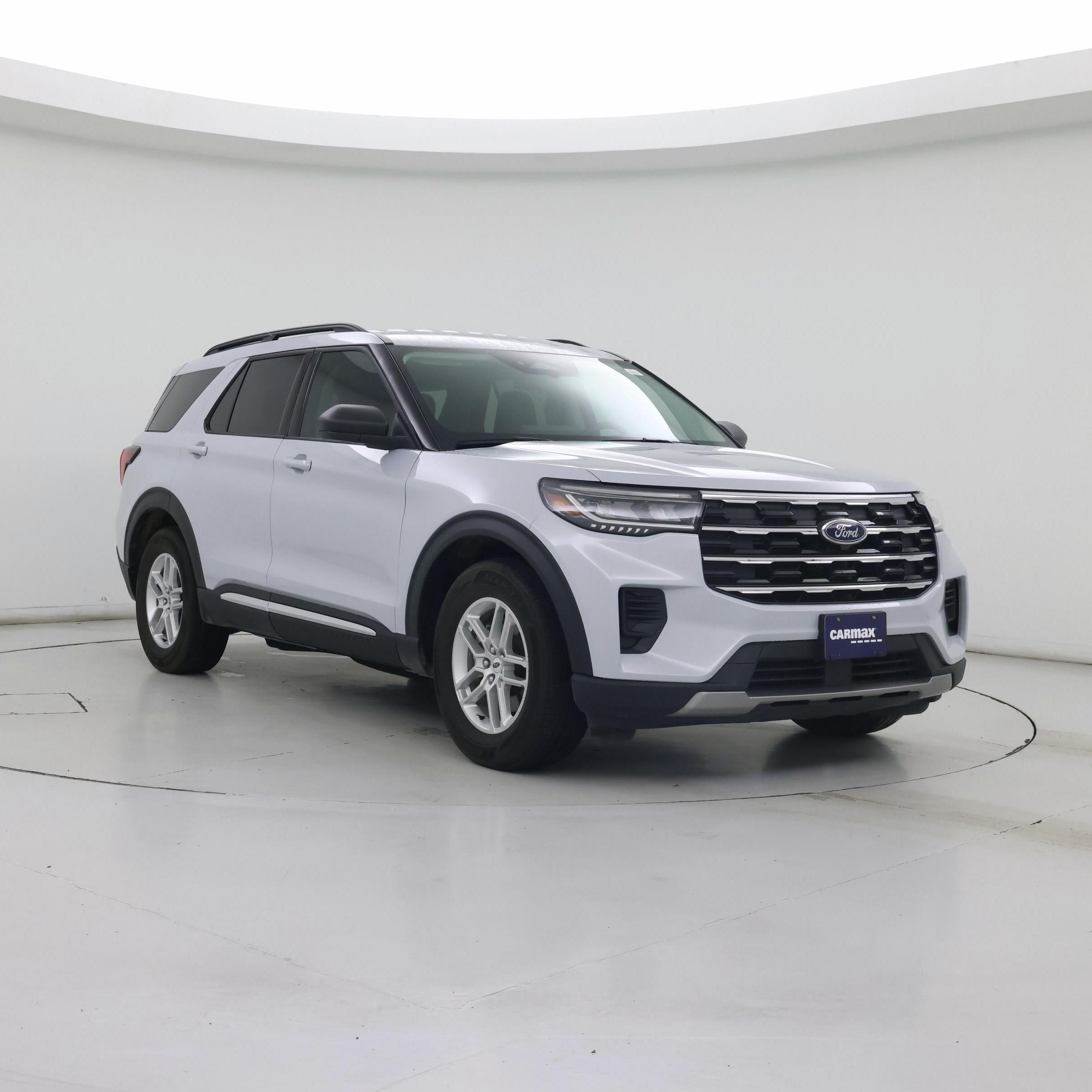 2025 Ford Explorer Active RWD