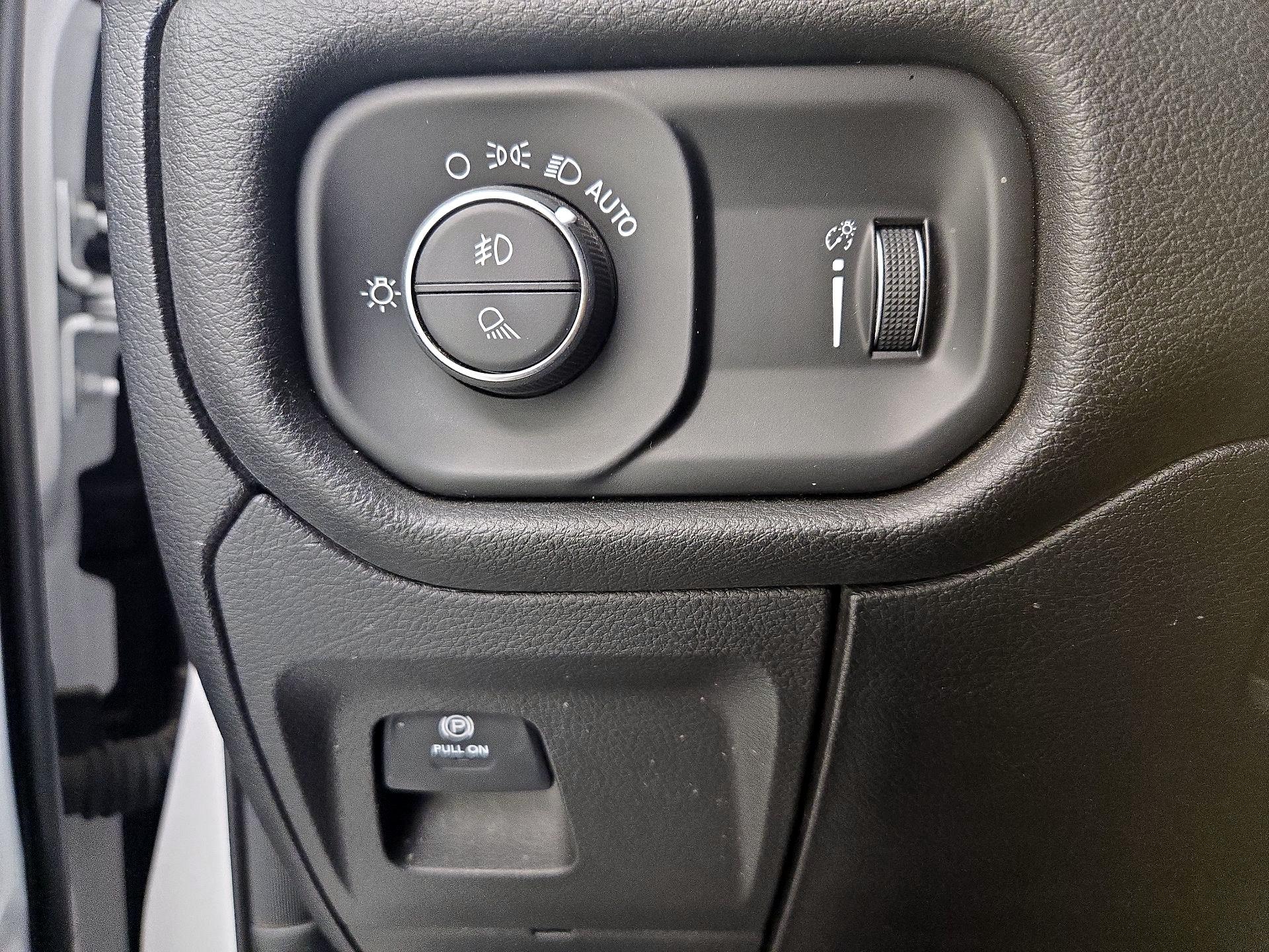 Thumbnail: 2020 RAM 1500 - 13