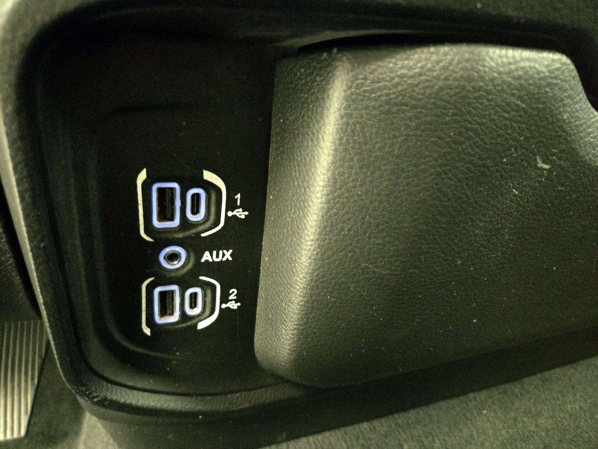 Thumbnail: 2020 RAM 1500 - 18