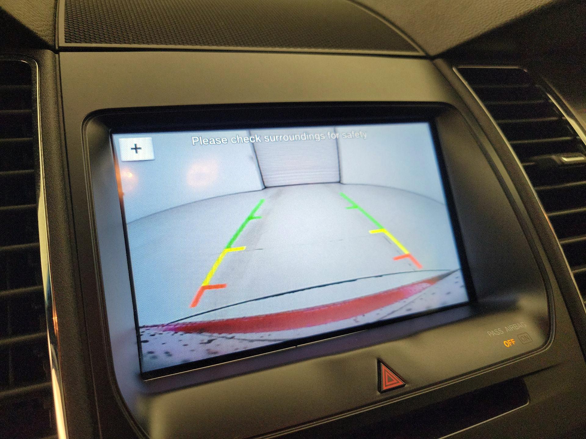 Thumbnail: 2016 Ford Taurus - 14