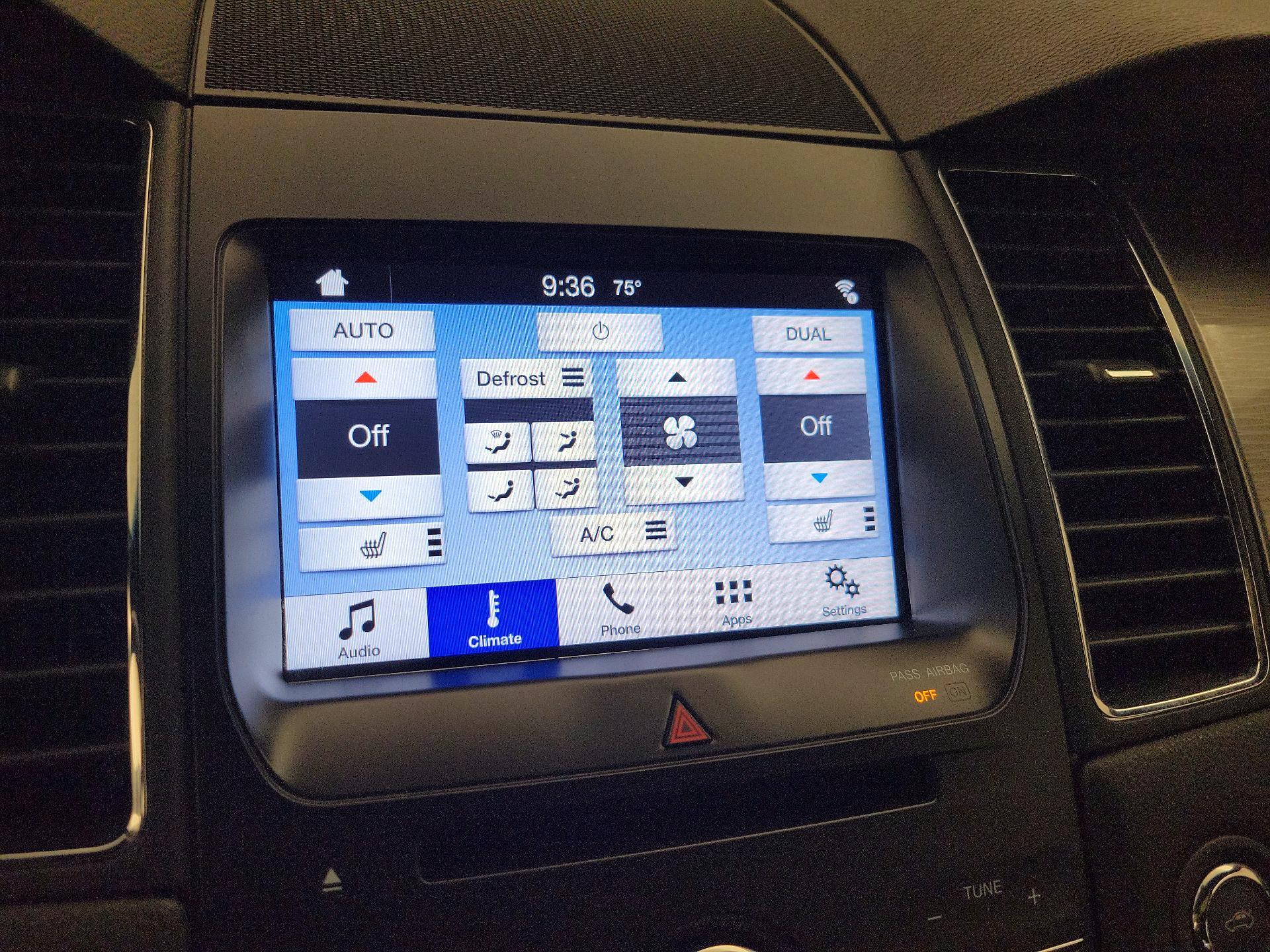 Thumbnail: 2016 Ford Taurus - 16