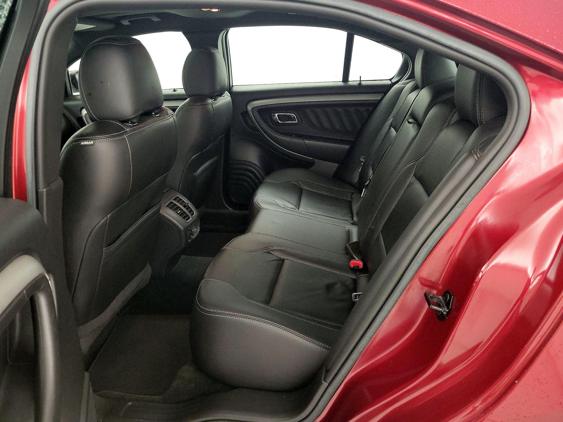 Thumbnail: 2016 Ford Taurus - 19