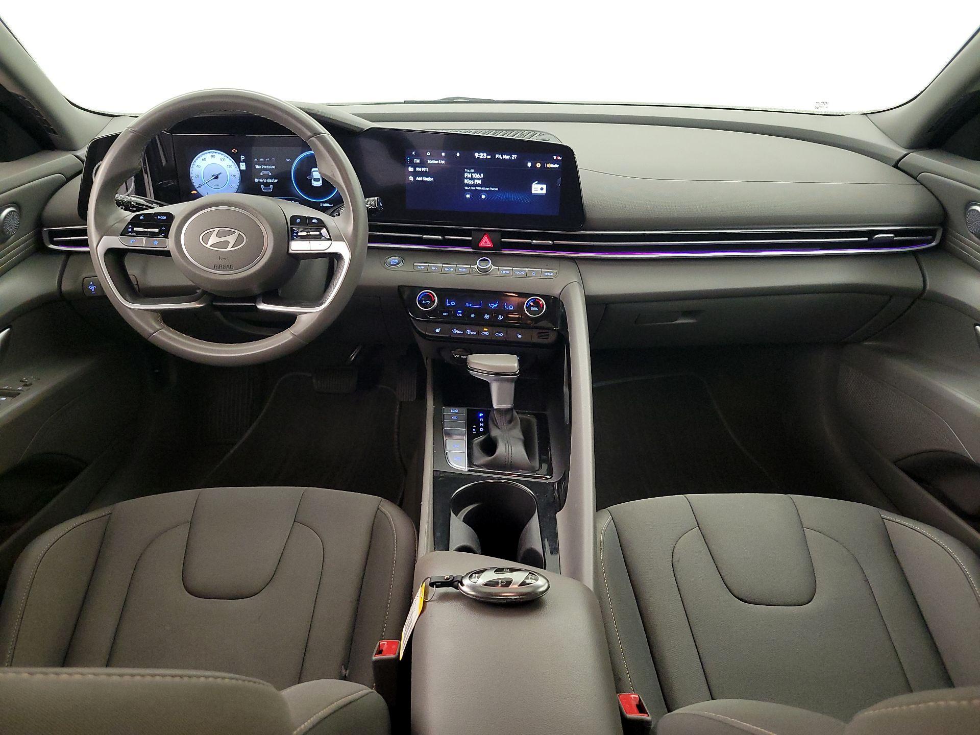 Thumbnail: 2024 Hyundai Elantra - 9