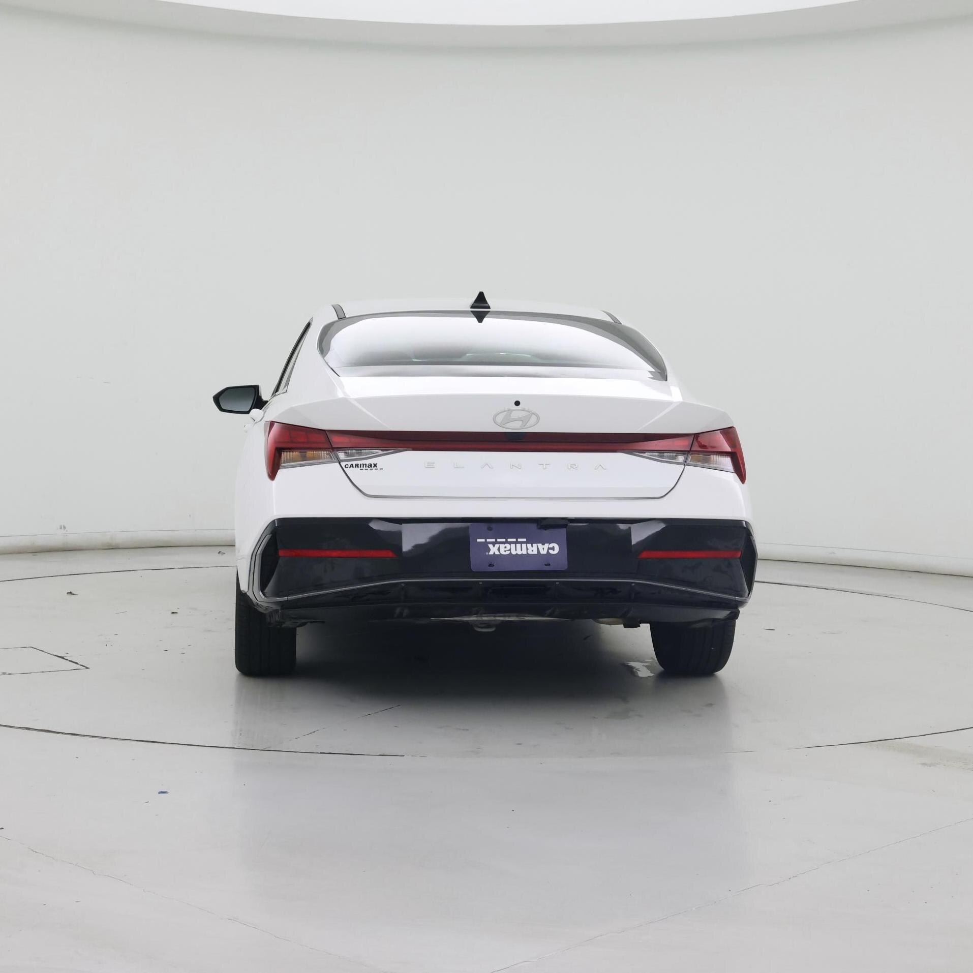 Thumbnail: 2024 Hyundai Elantra - 6