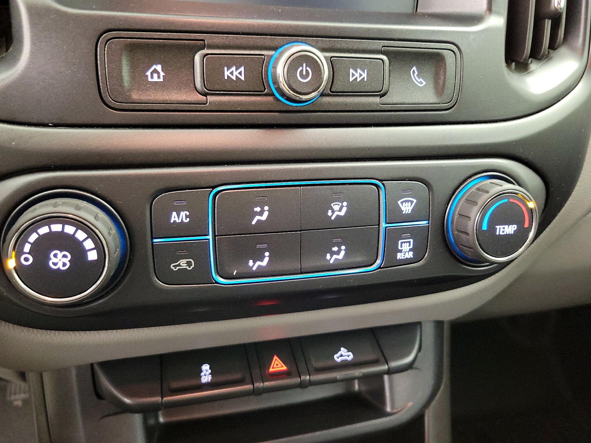 Thumbnail: 2017 GMC Canyon - 16