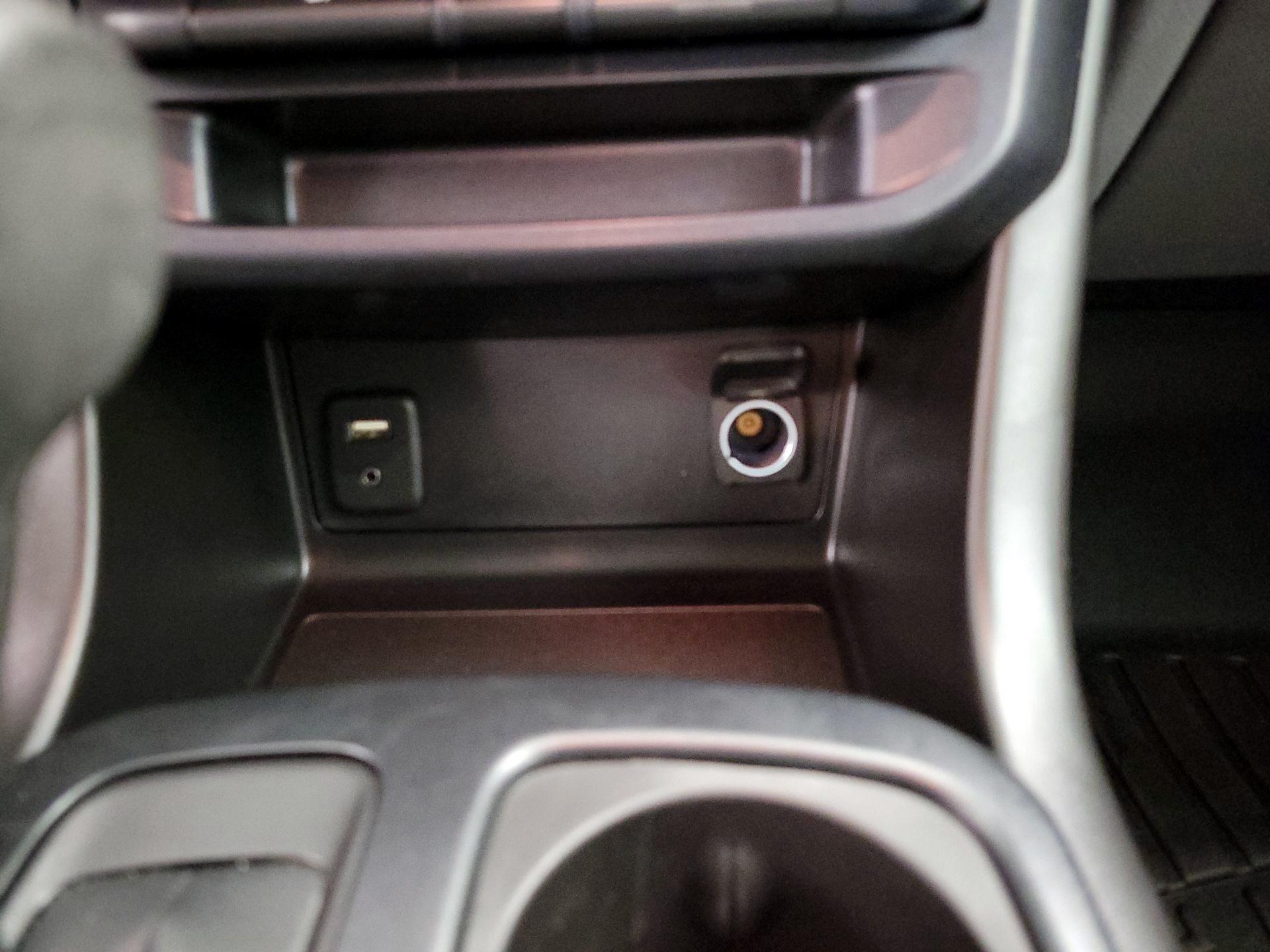 Thumbnail: 2017 GMC Canyon - 18