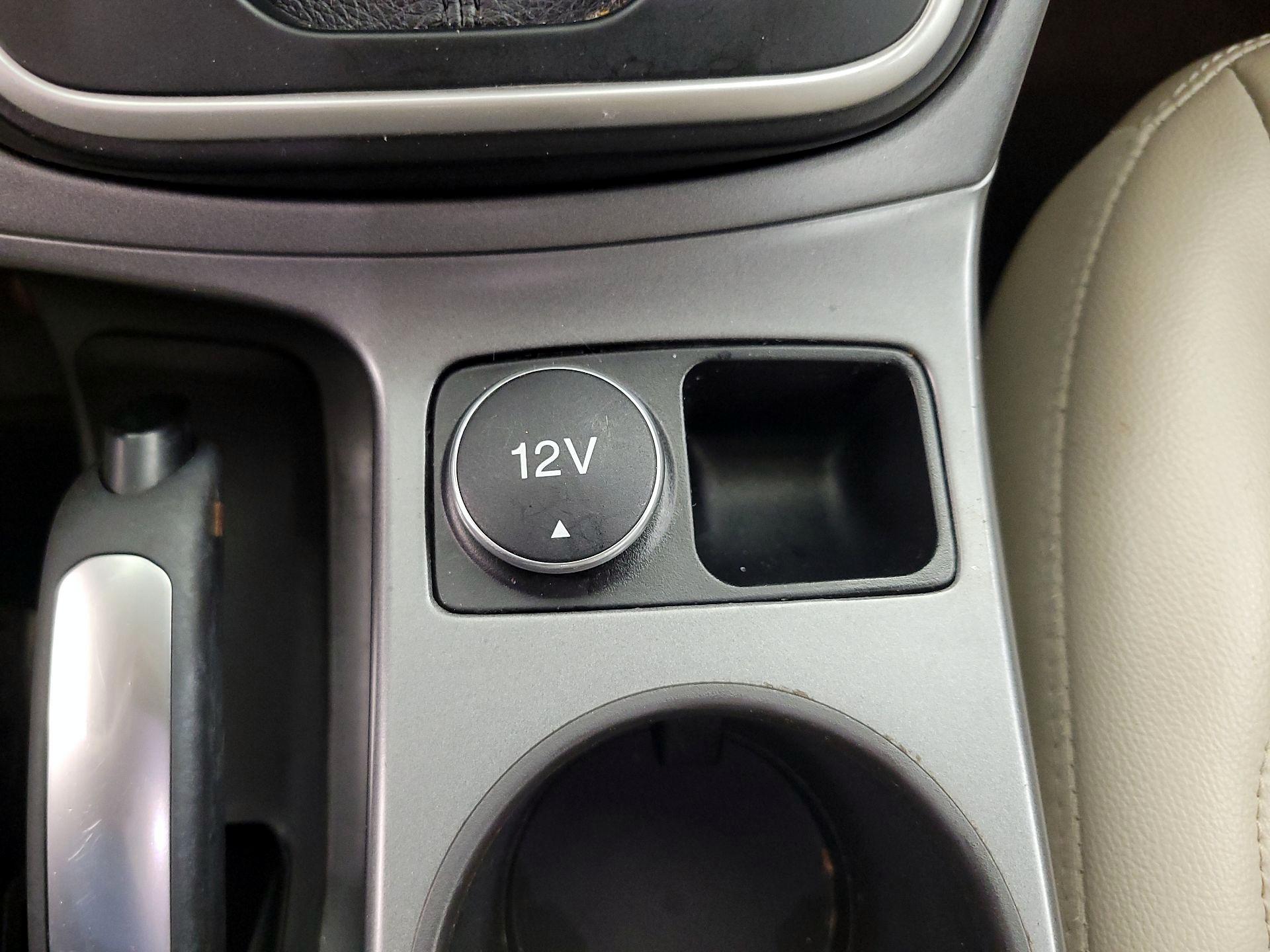 Thumbnail: 2018 Ford C-Max - 18