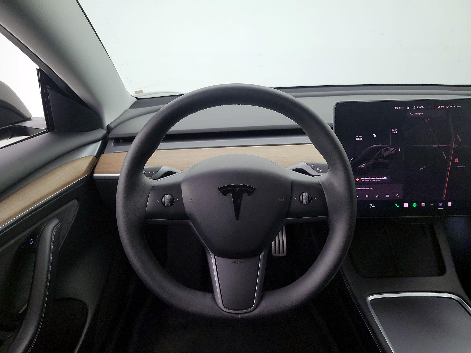 Thumbnail: 2022 Tesla Model 3 - 10