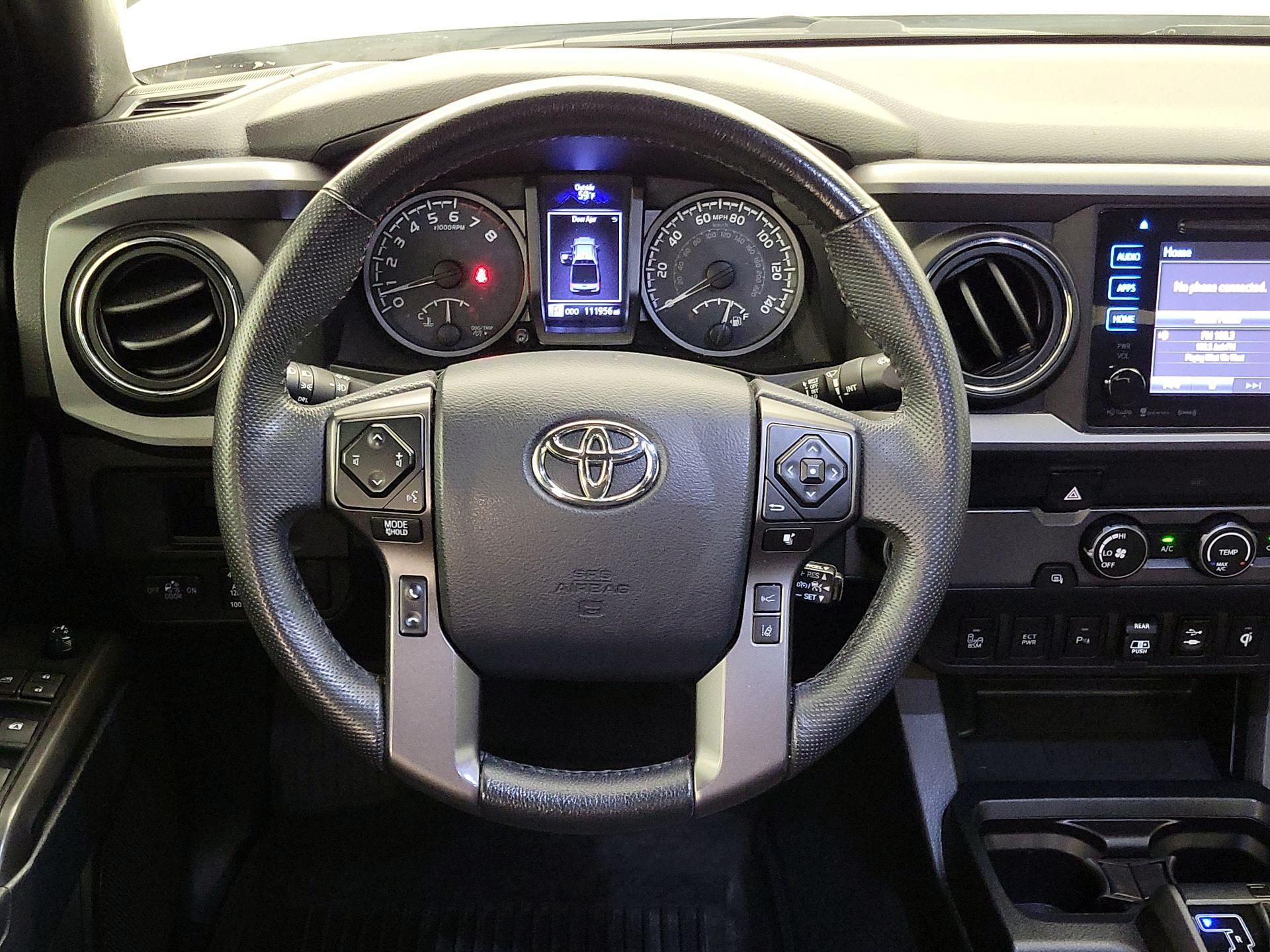 Thumbnail: 2019 Toyota Tacoma - 10