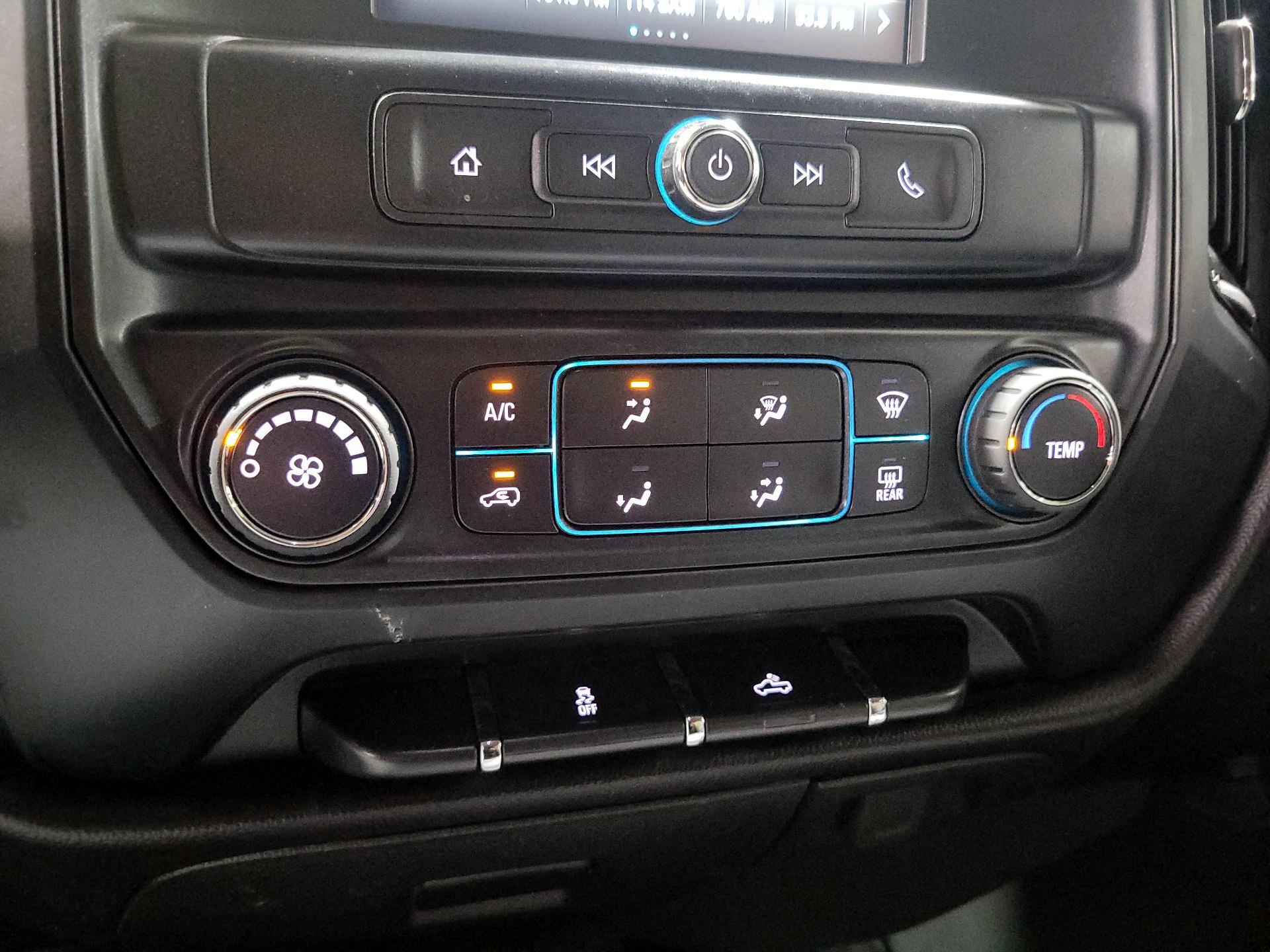 Thumbnail: 2018 Chevrolet Silverado 1500 - 16