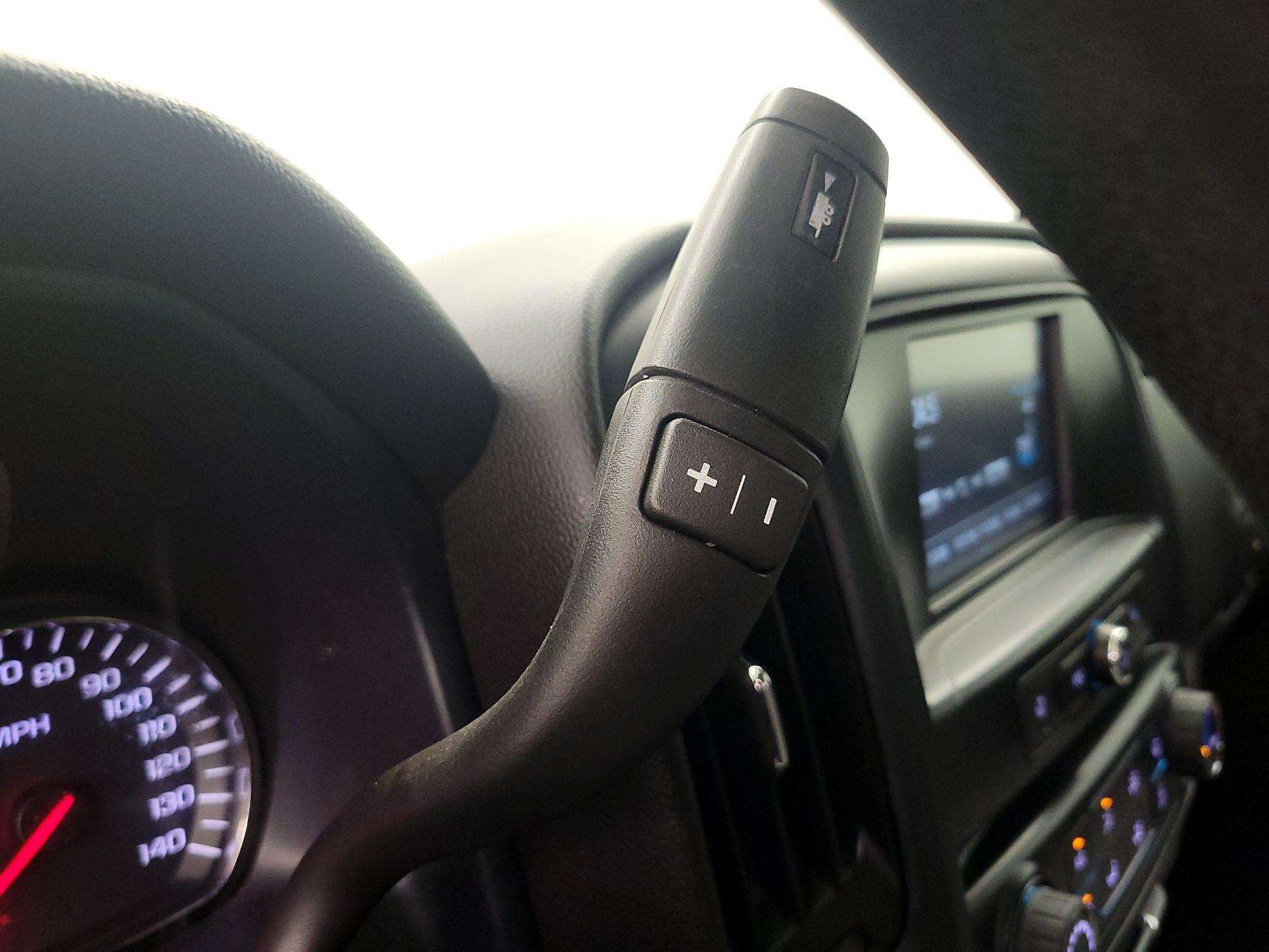 Thumbnail: 2018 Chevrolet Silverado 1500 - 17