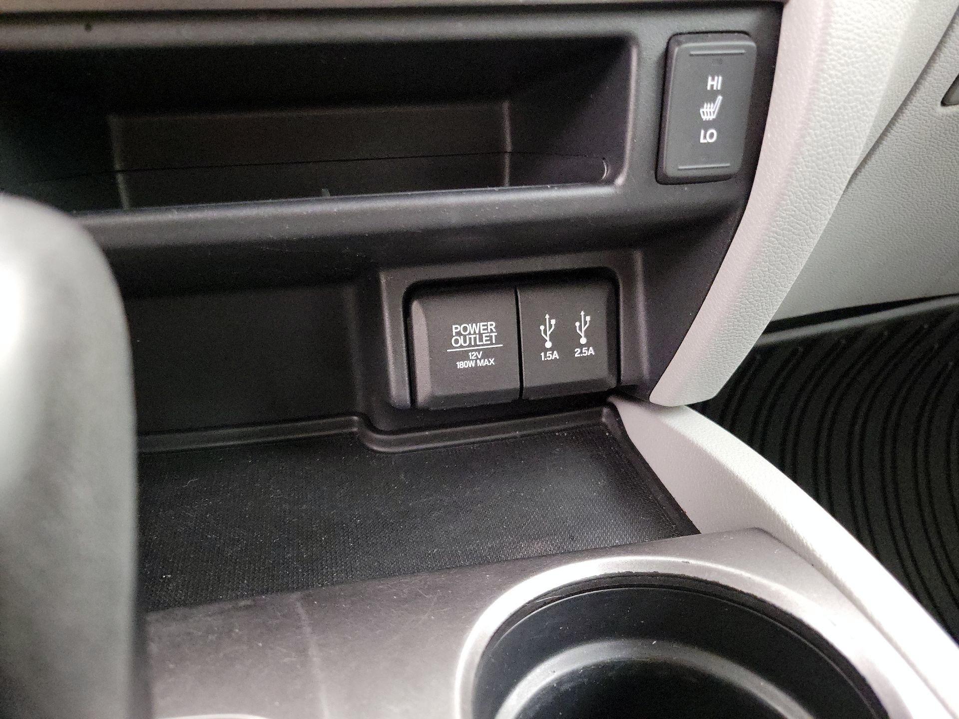 Thumbnail: 2016 Honda Pilot - 18