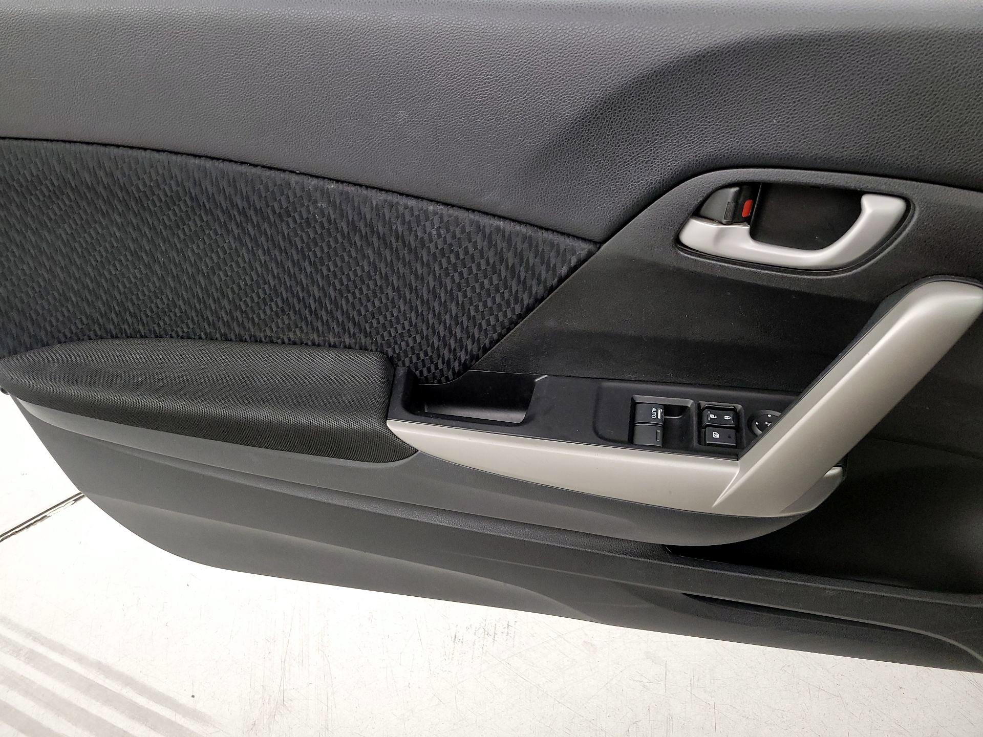 Thumbnail: 2015 Honda Civic - 12