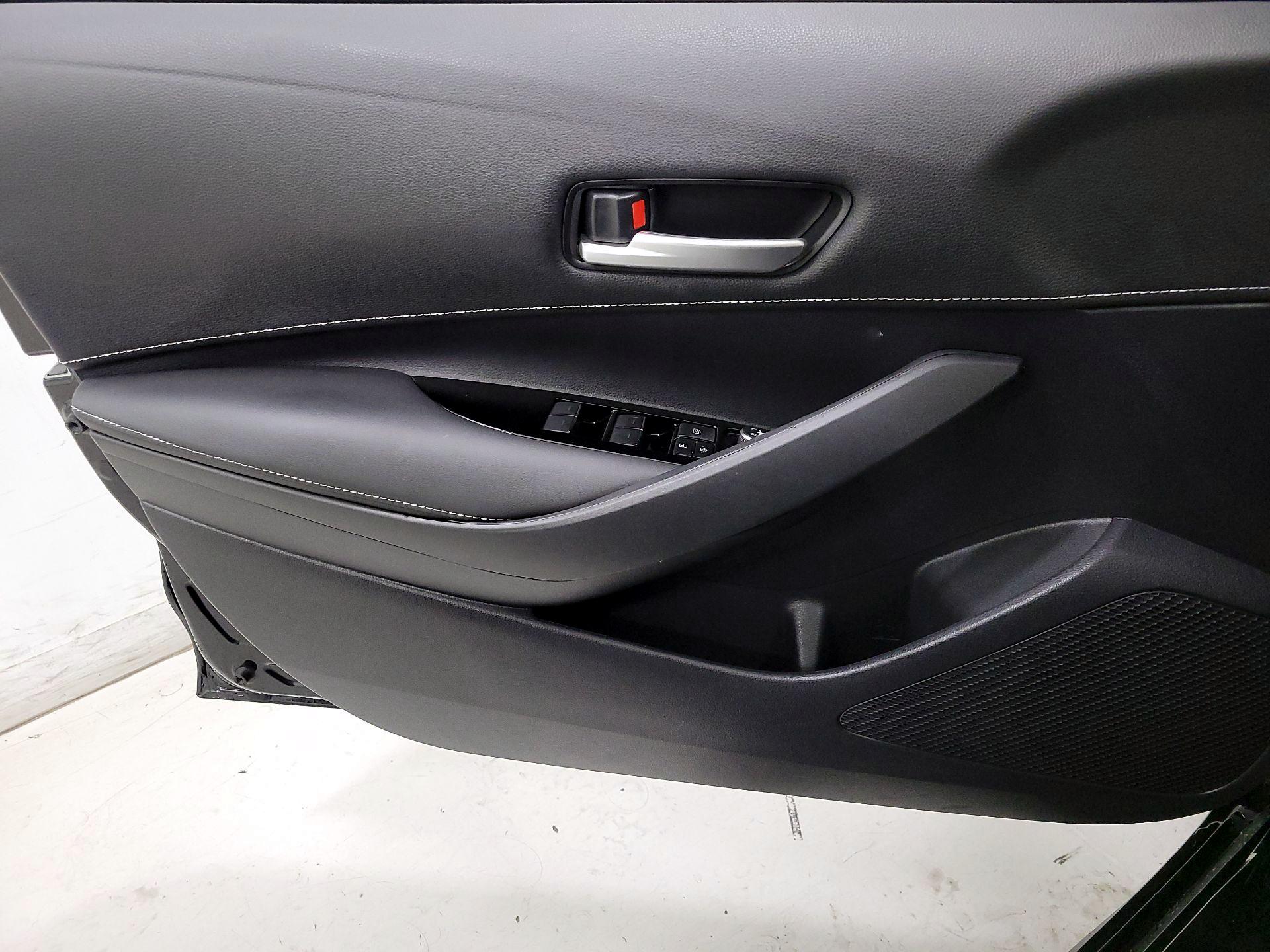 Thumbnail: 2020 Toyota Corolla - 12