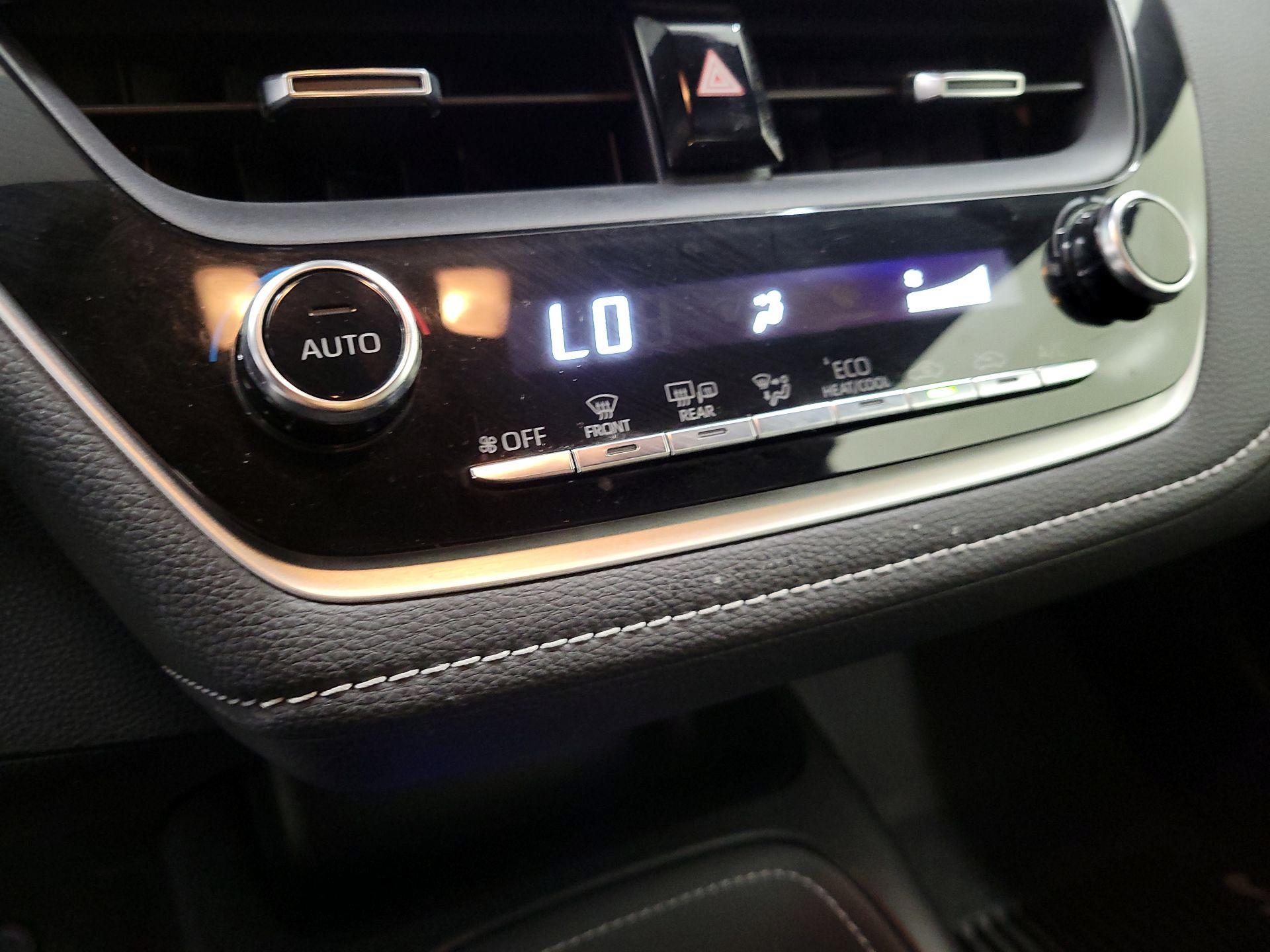 Thumbnail: 2020 Toyota Corolla - 16