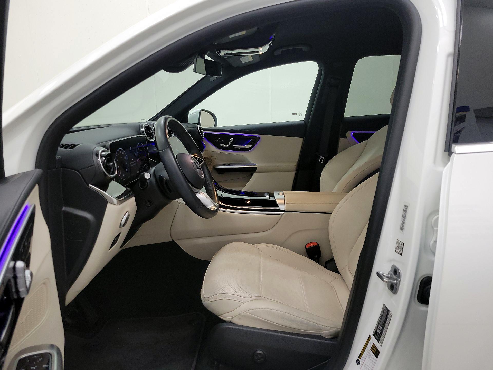 Thumbnail: 2023 Mercedes-Benz GLC - 11