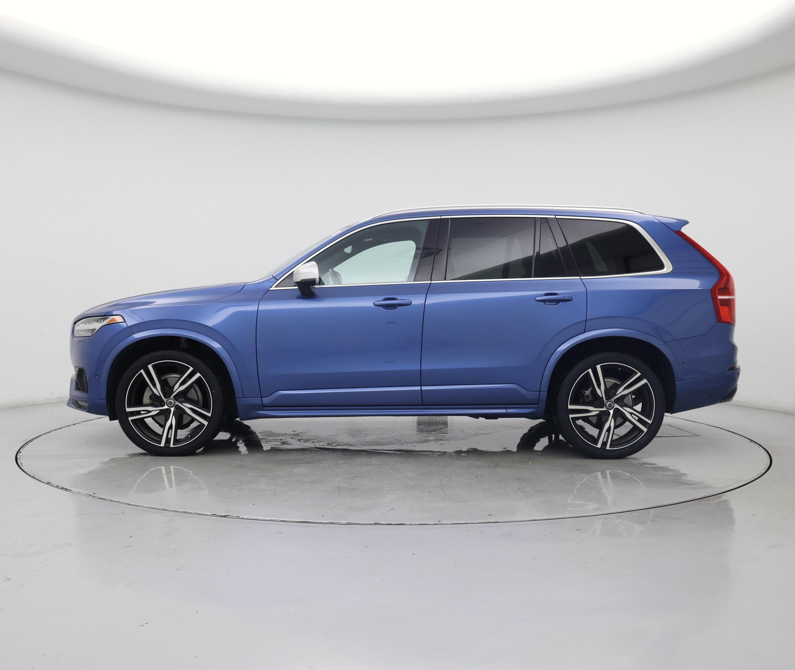 Thumbnail: 2019 Volvo XC90 - 3