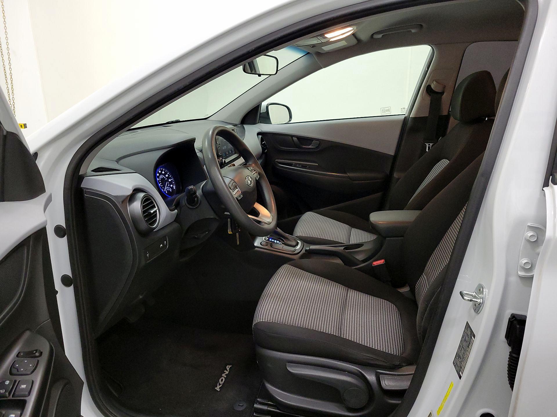 Thumbnail: 2021 Hyundai Kona - 11
