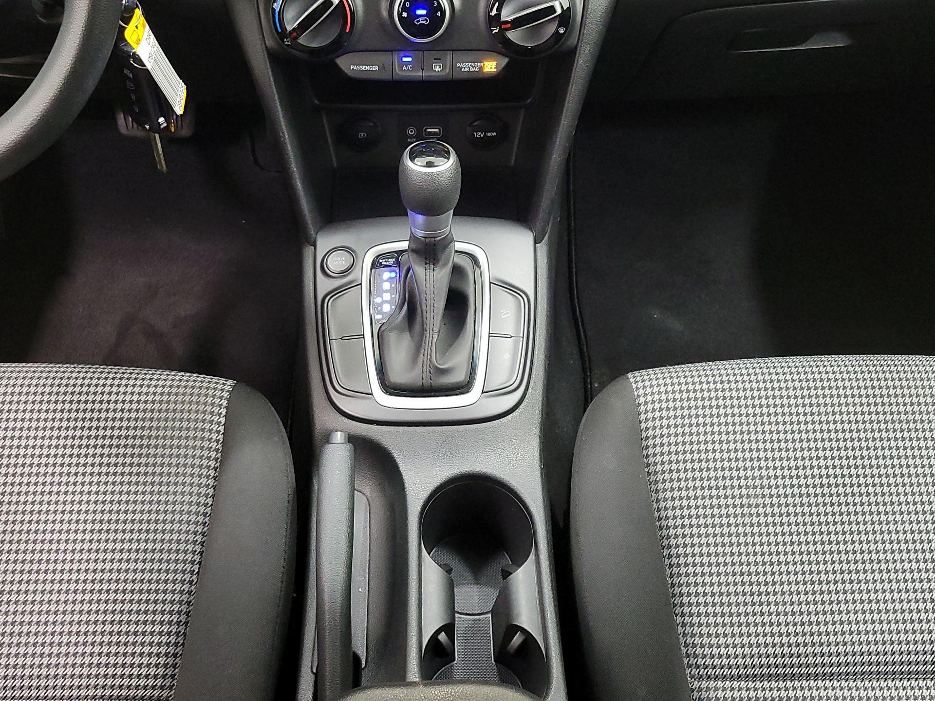 Thumbnail: 2021 Hyundai Kona - 17