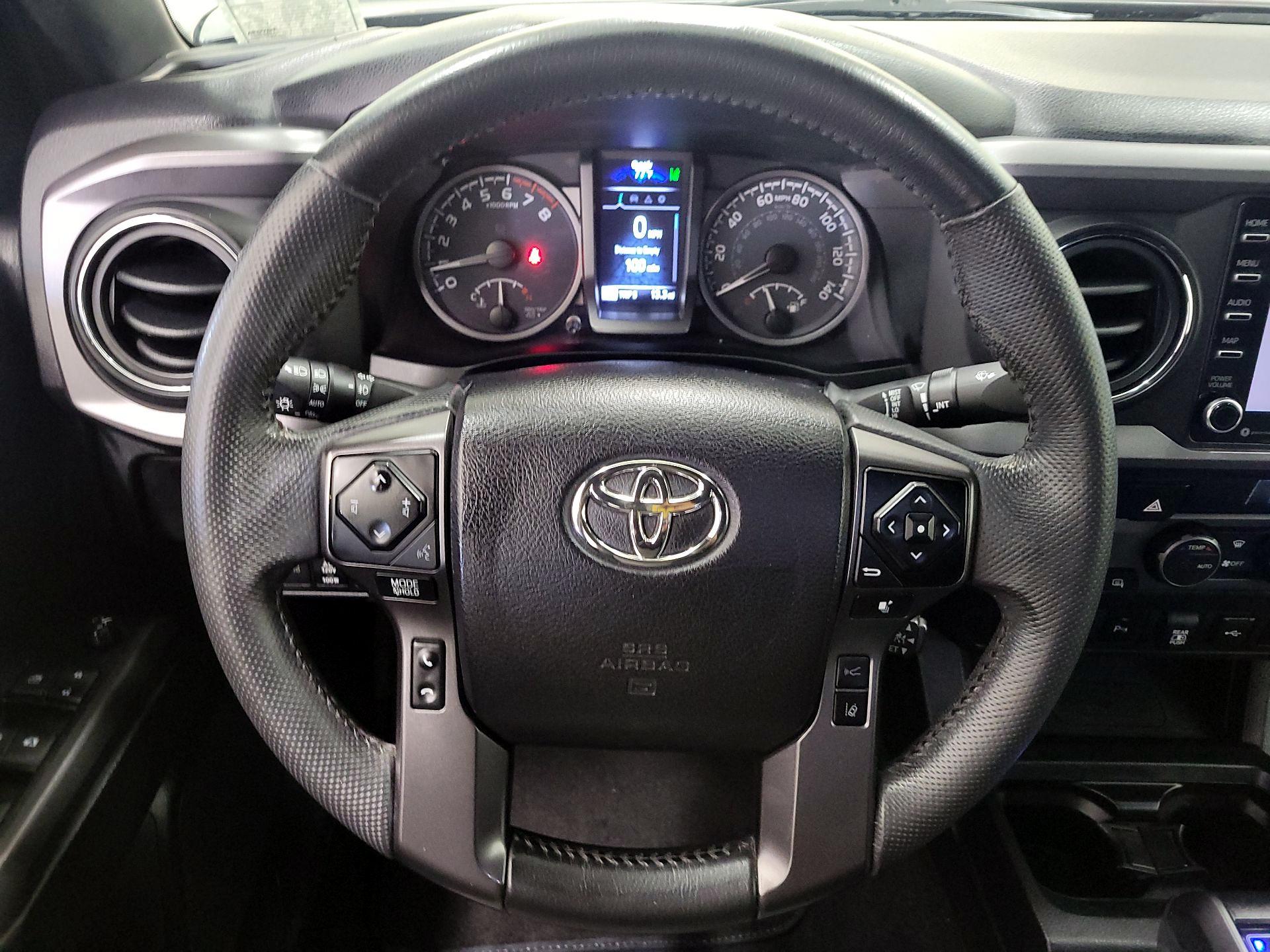 Thumbnail: 2021 Toyota Tacoma - 10