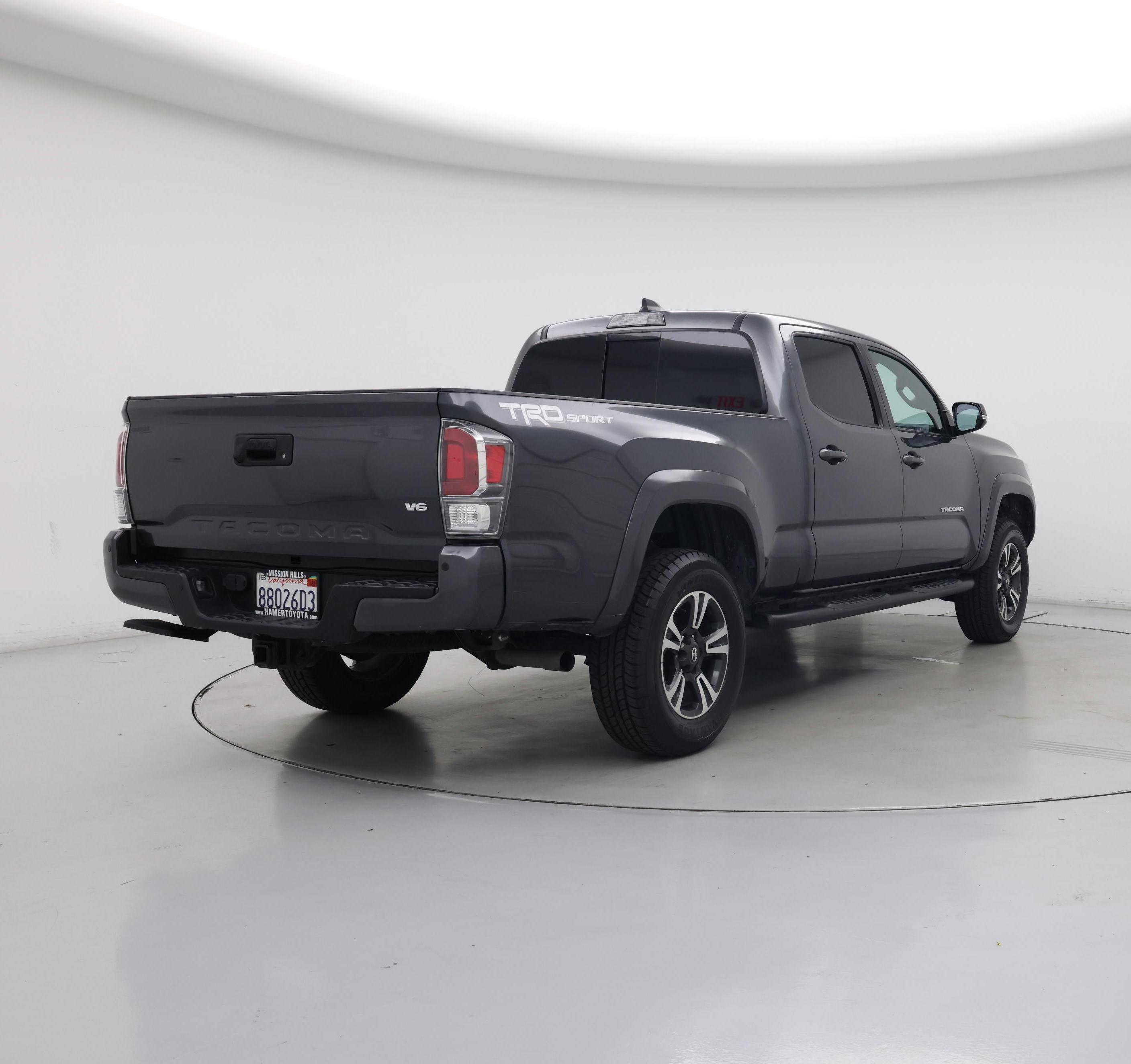 Thumbnail: 2021 Toyota Tacoma - 8