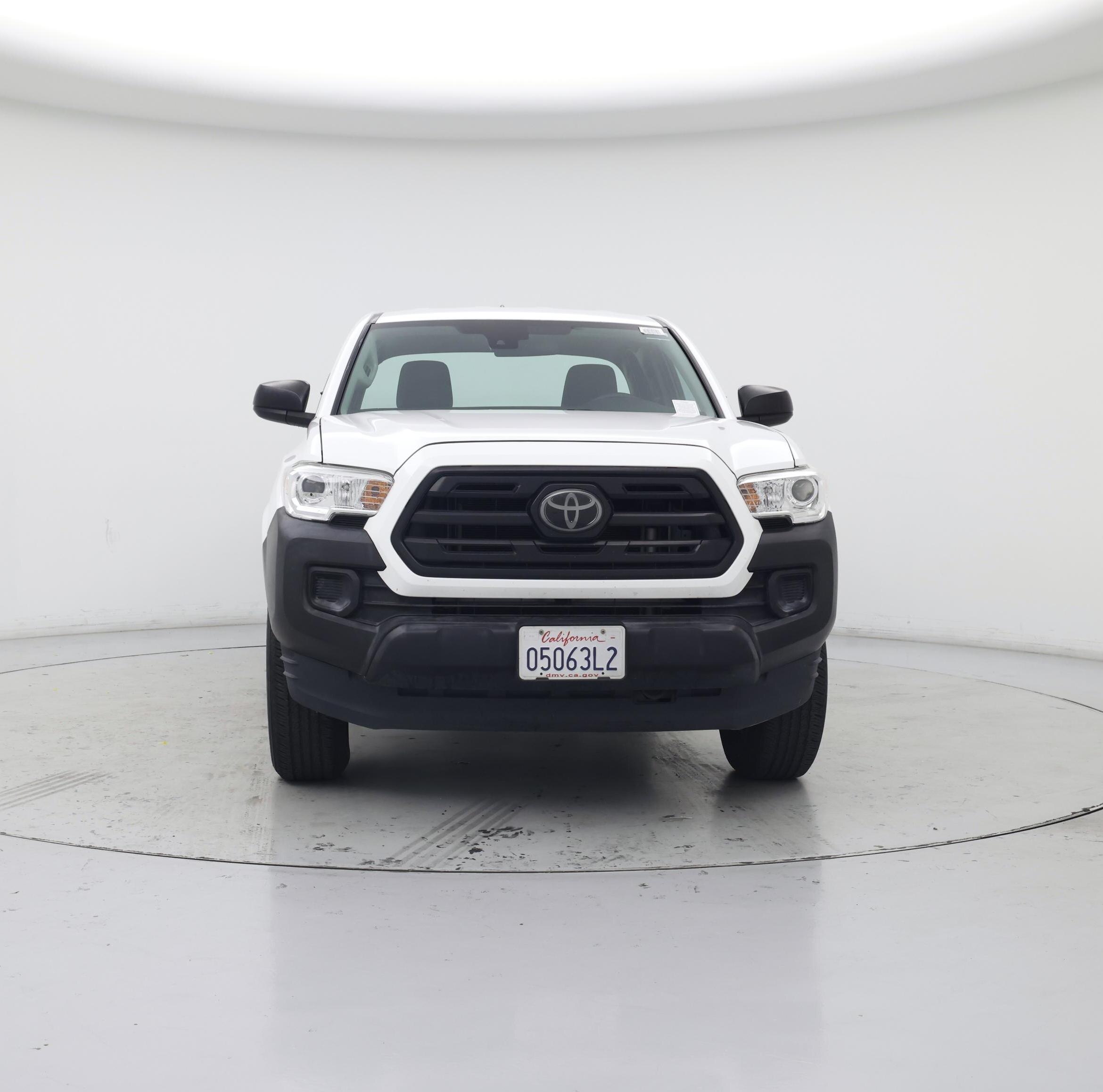 Thumbnail: 2018 Toyota Tacoma - 5
